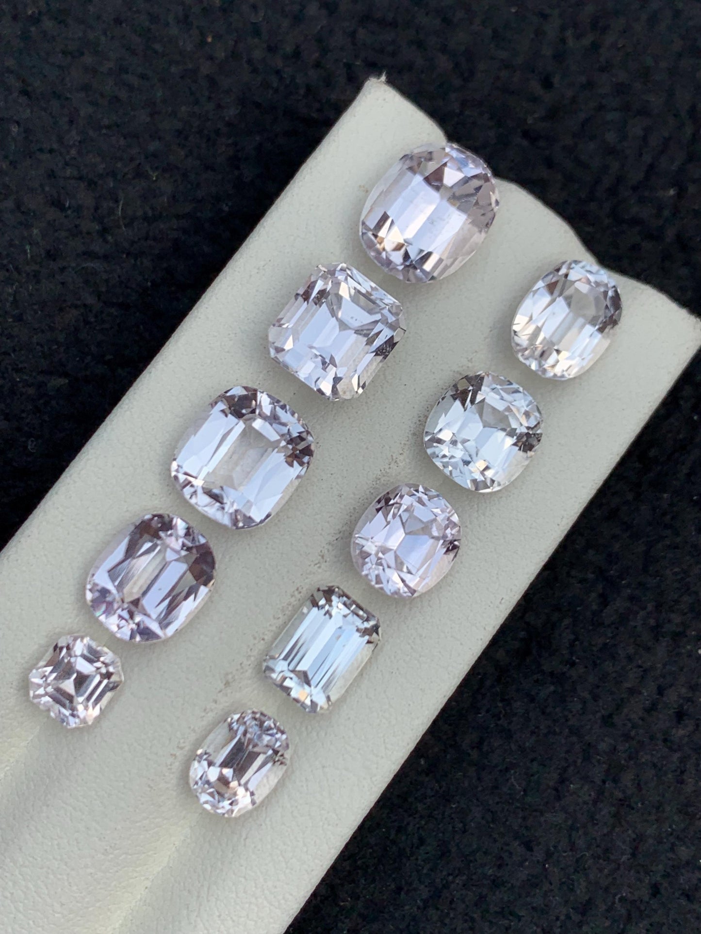 Kunzite Faceted Lot 33 ct - Collector Jewelry Stones