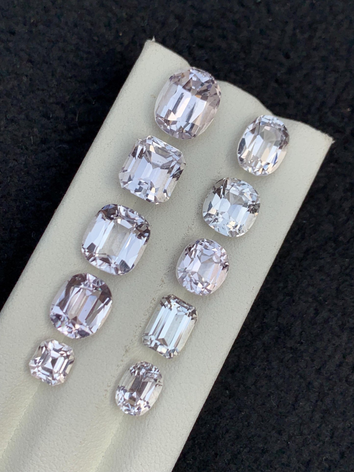 Kunzite Faceted Lot 33 ct - Collector Jewelry Stones