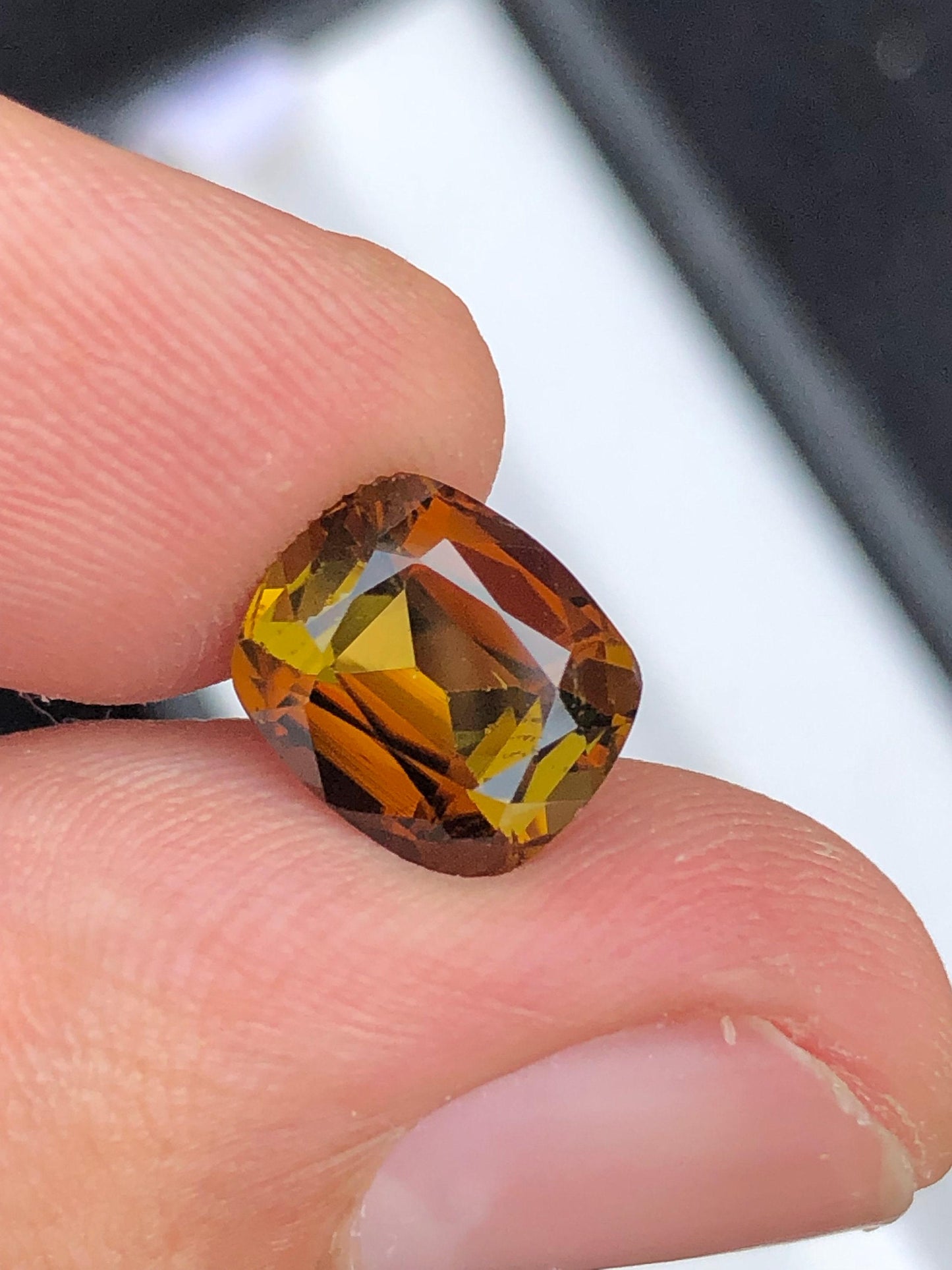 Tourmaline Faceted 3.40 ct - Afghan Collector Gem 10x8mm