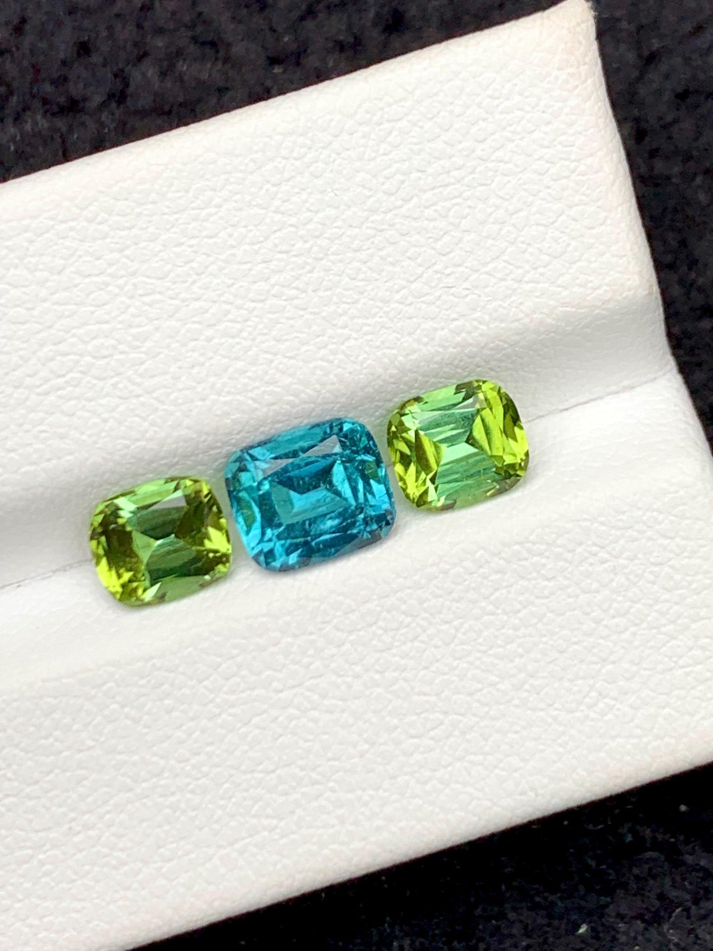 Blue Green Tourmaline Pair 3.20 ct - Ring and Earrings Matching
