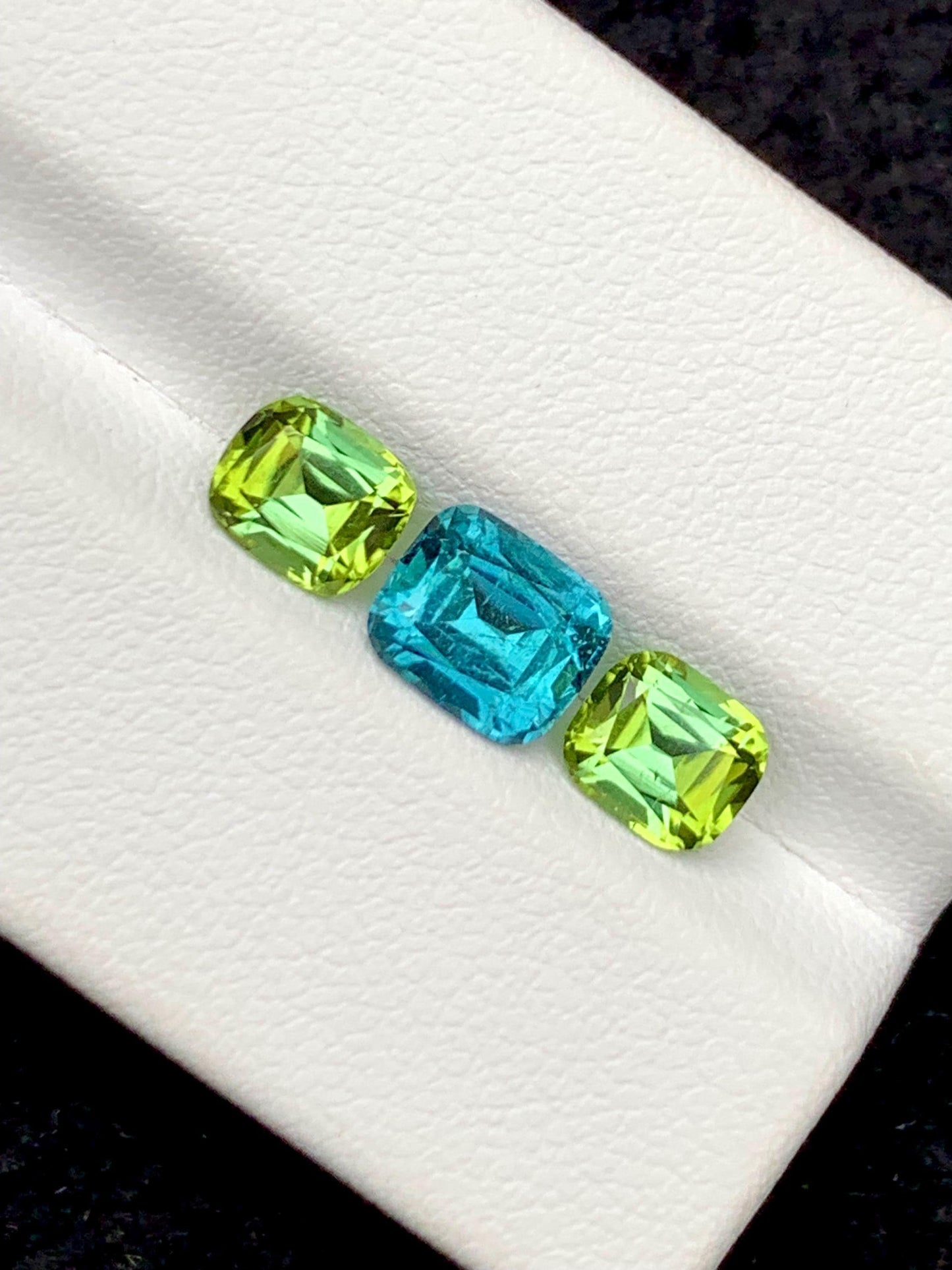 Blue Green Tourmaline Pair 3.20 ct - Ring and Earrings Matching