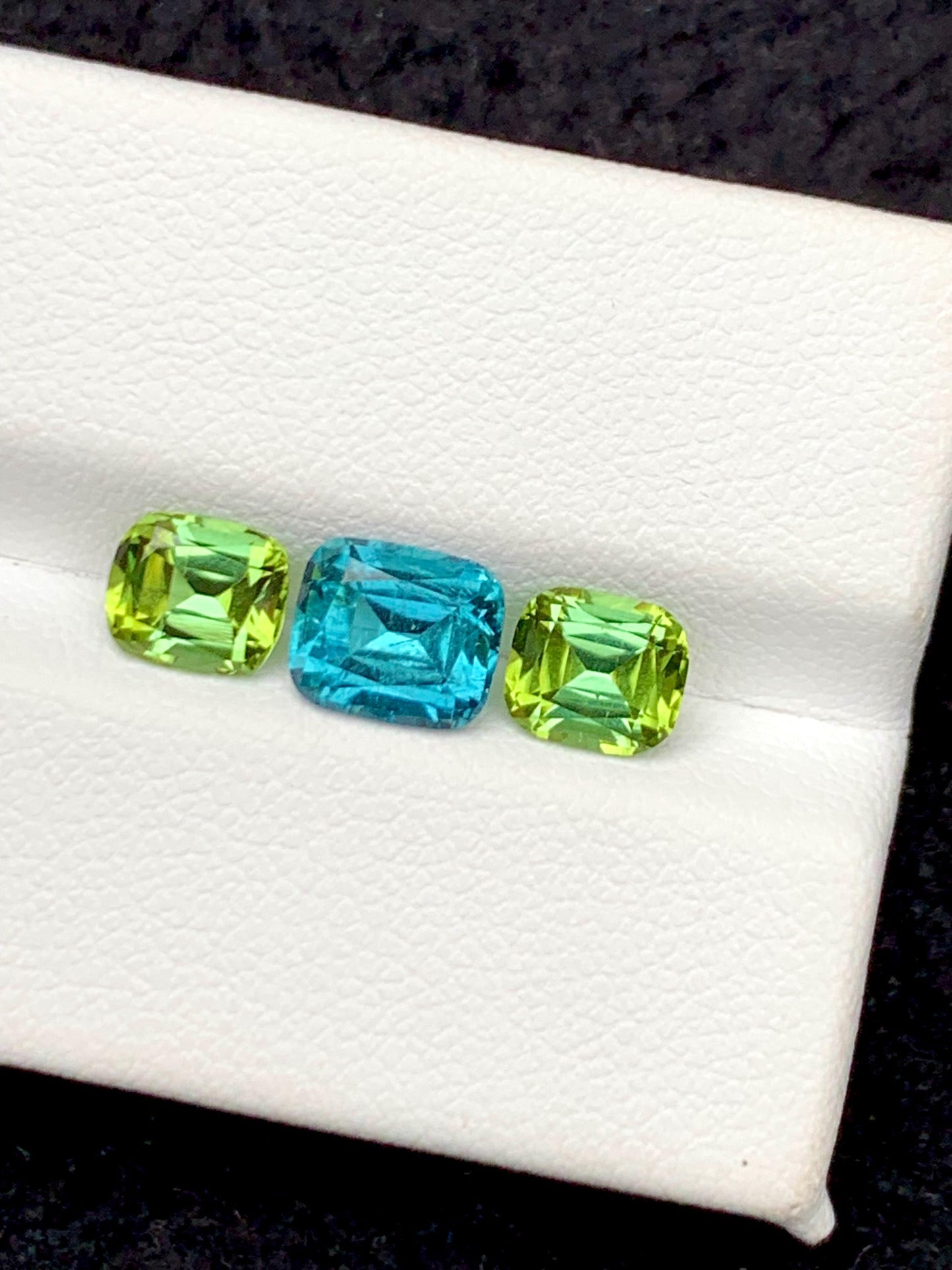Blue Green Tourmaline Pair 3.20 ct - Ring and Earrings Matching