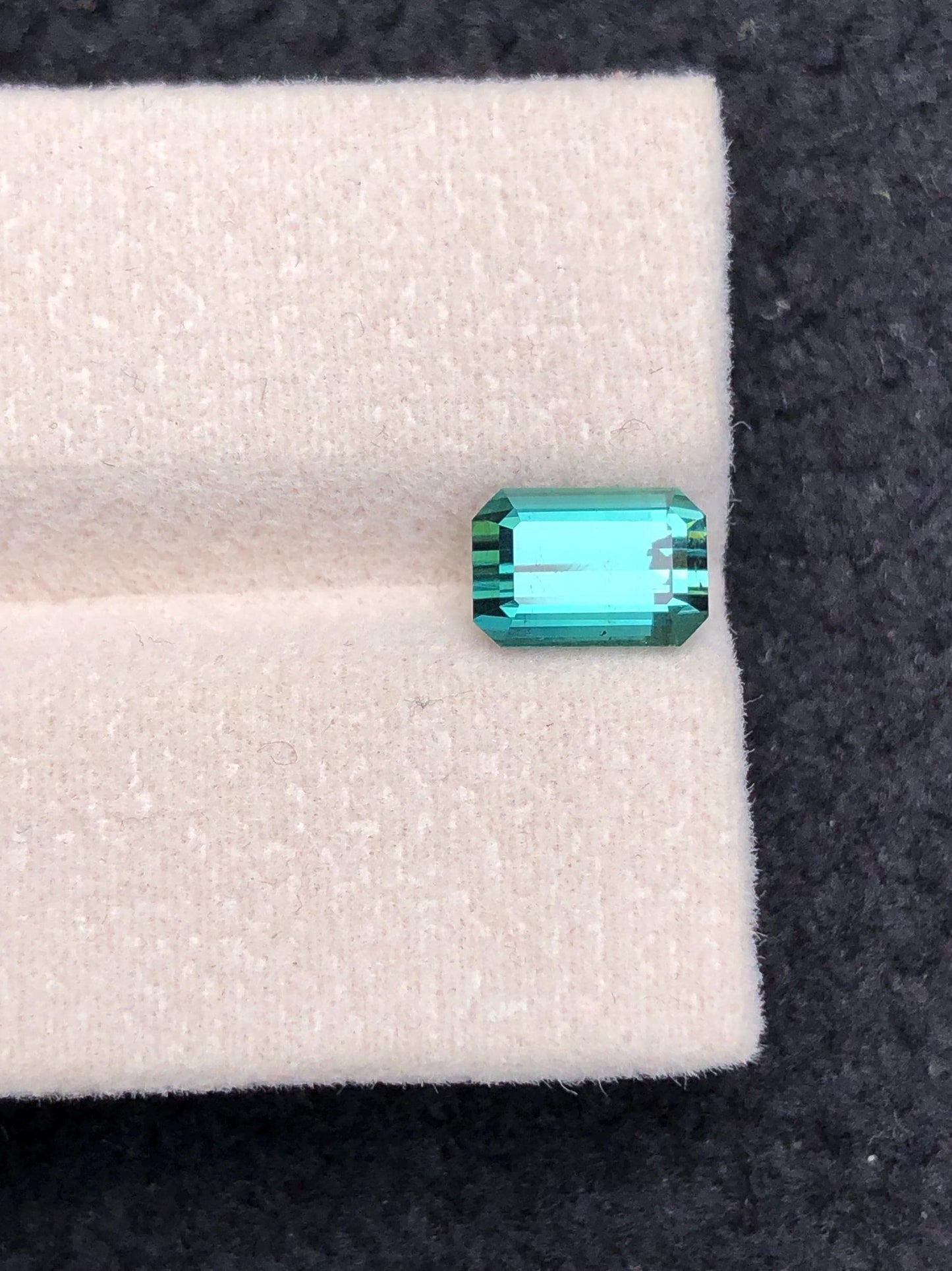 Blue Tourmaline Faceted 1.75 ct - Natural Fine Jewelry