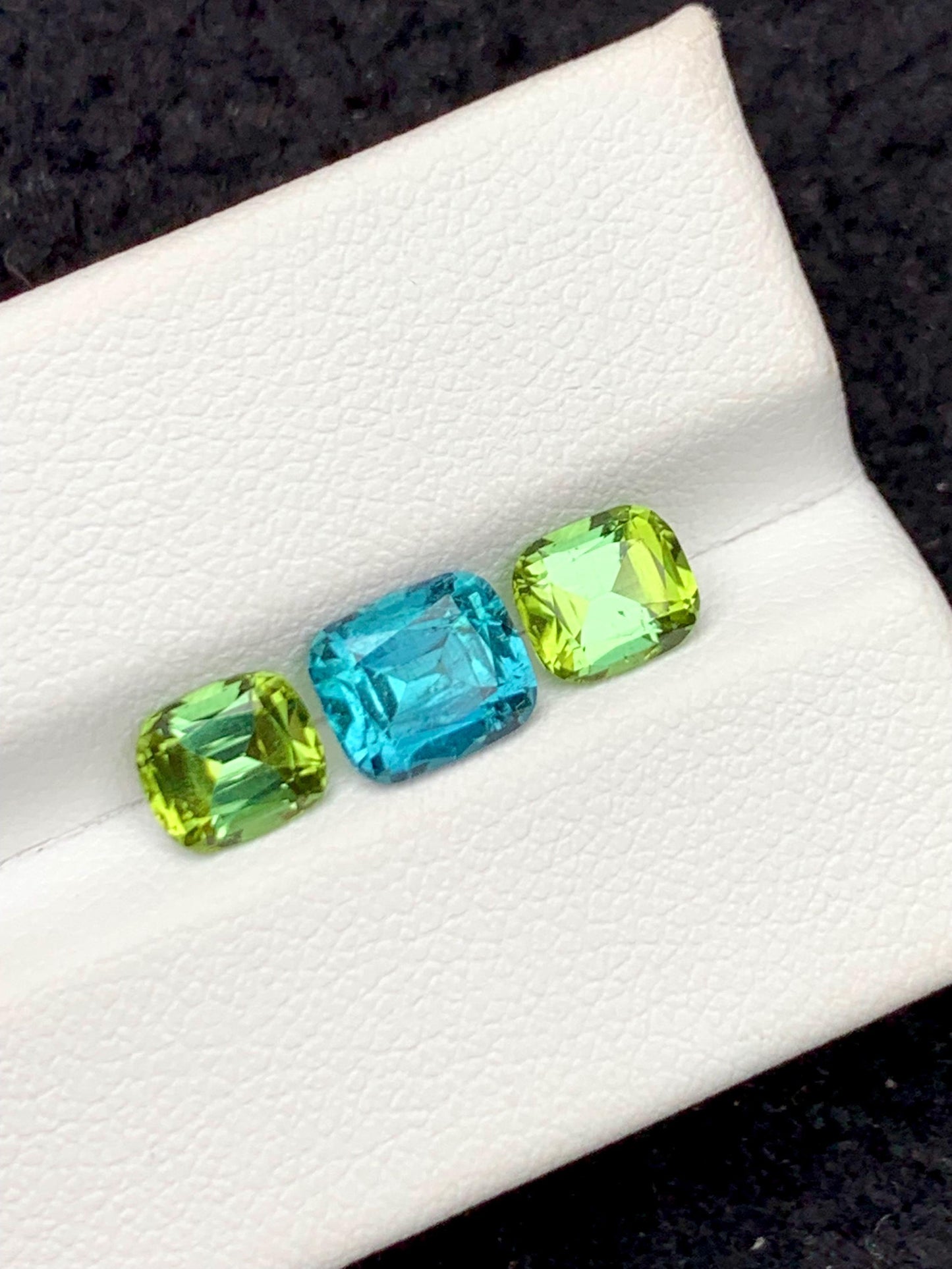 Blue Green Tourmaline Pair 3.20 ct - Ring and Earrings Matching