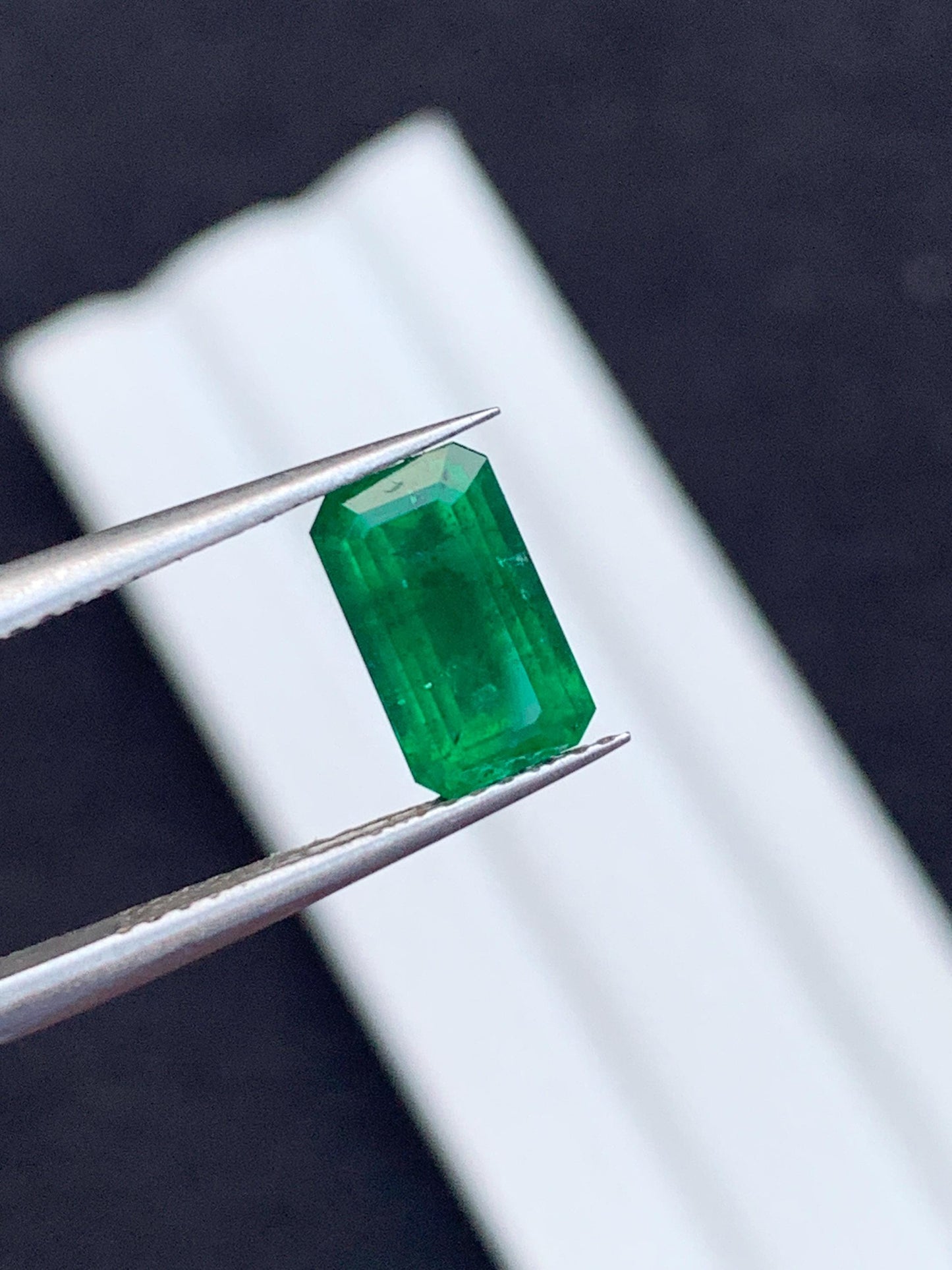 Emerald Faceted 2.35 ct - Swat Mine Fine Emerald