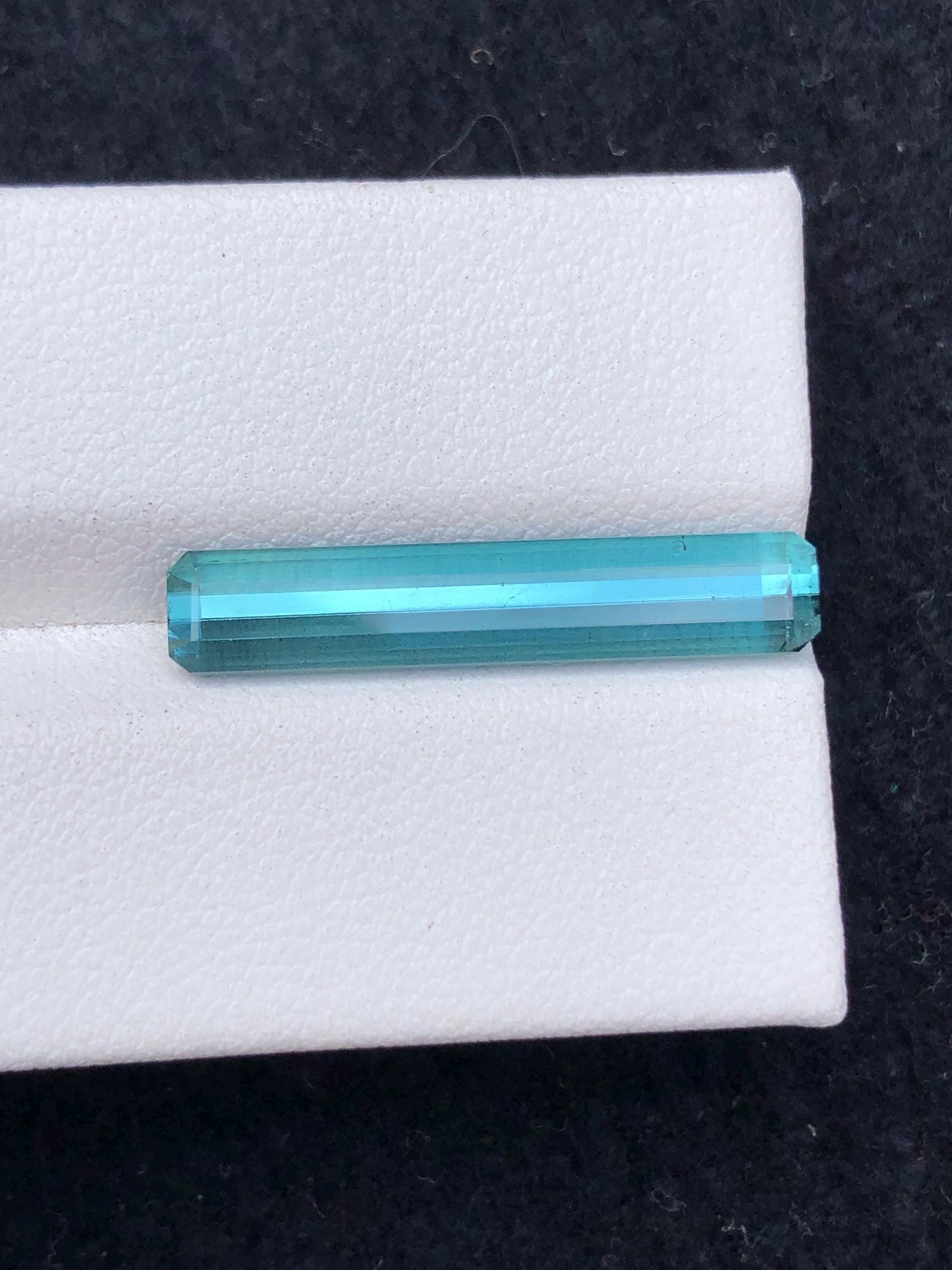 Neon Blue Tourmaline Faceted 4.50 ct - Natural Afghan Highlight