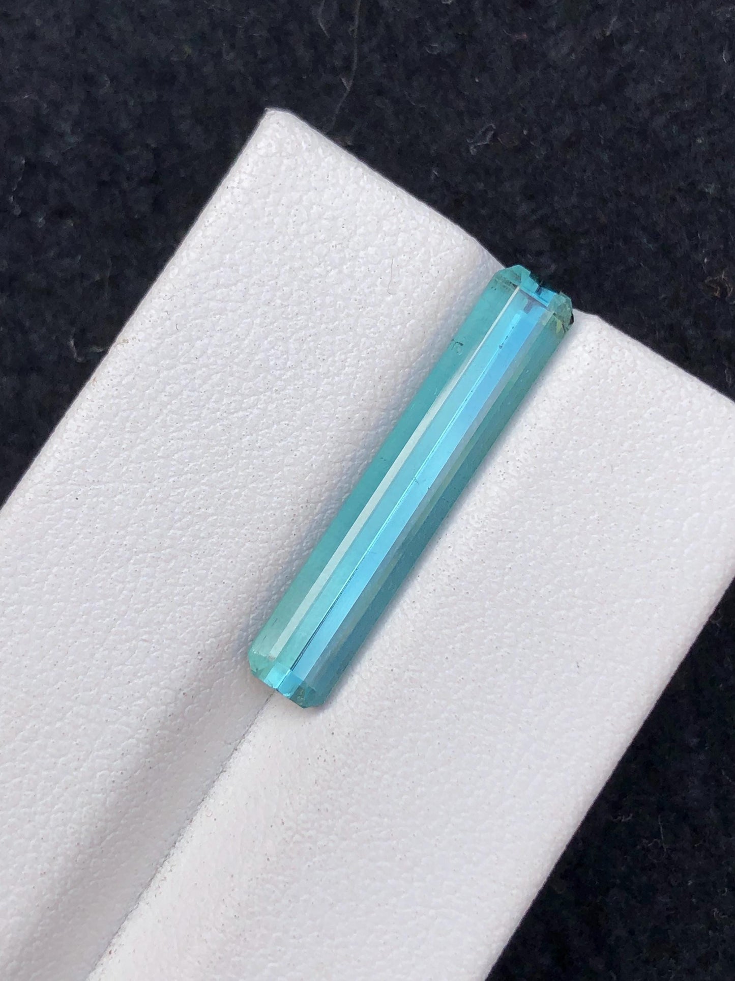 Neon Blue Tourmaline Faceted 4.50 ct - Natural Afghan Highlight