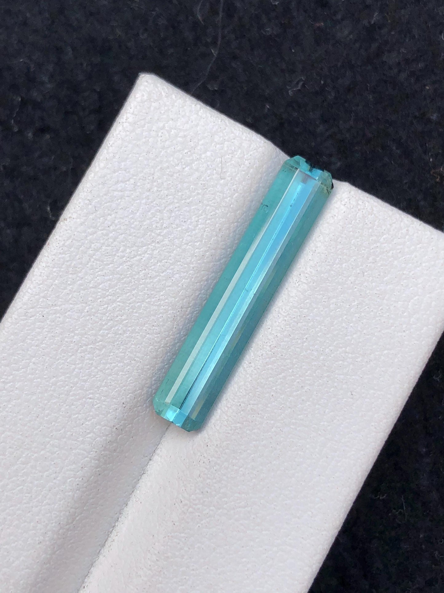 Neon Blue Tourmaline Faceted 4.50 ct - Natural Afghan Highlight