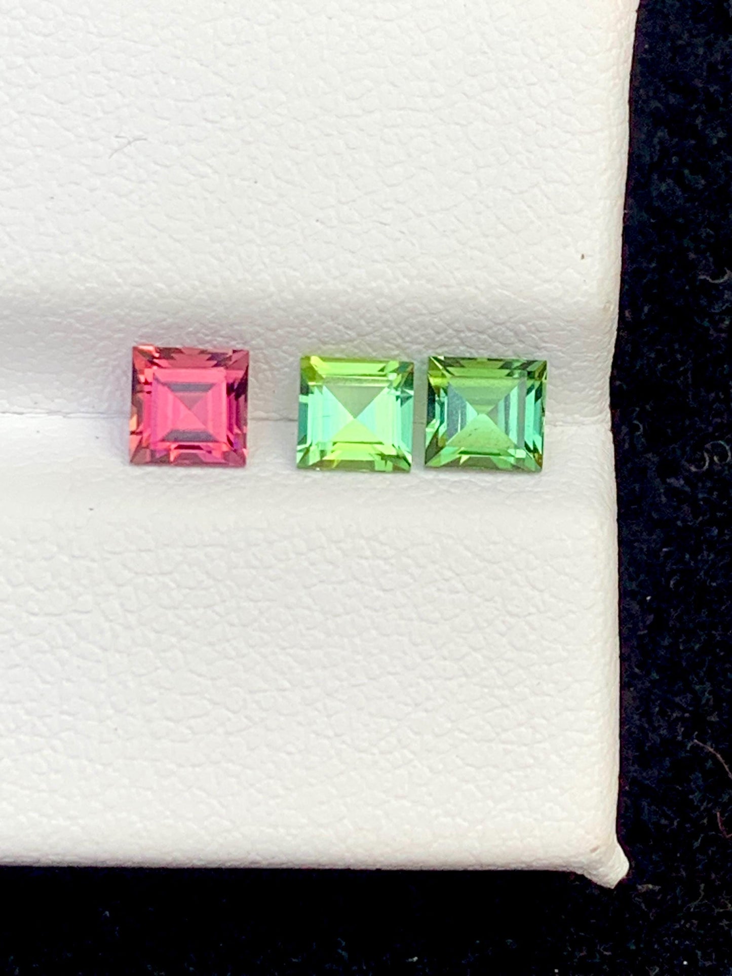 Tourmaline Faceted 1.50 ct - Green and Pink Matching Pair