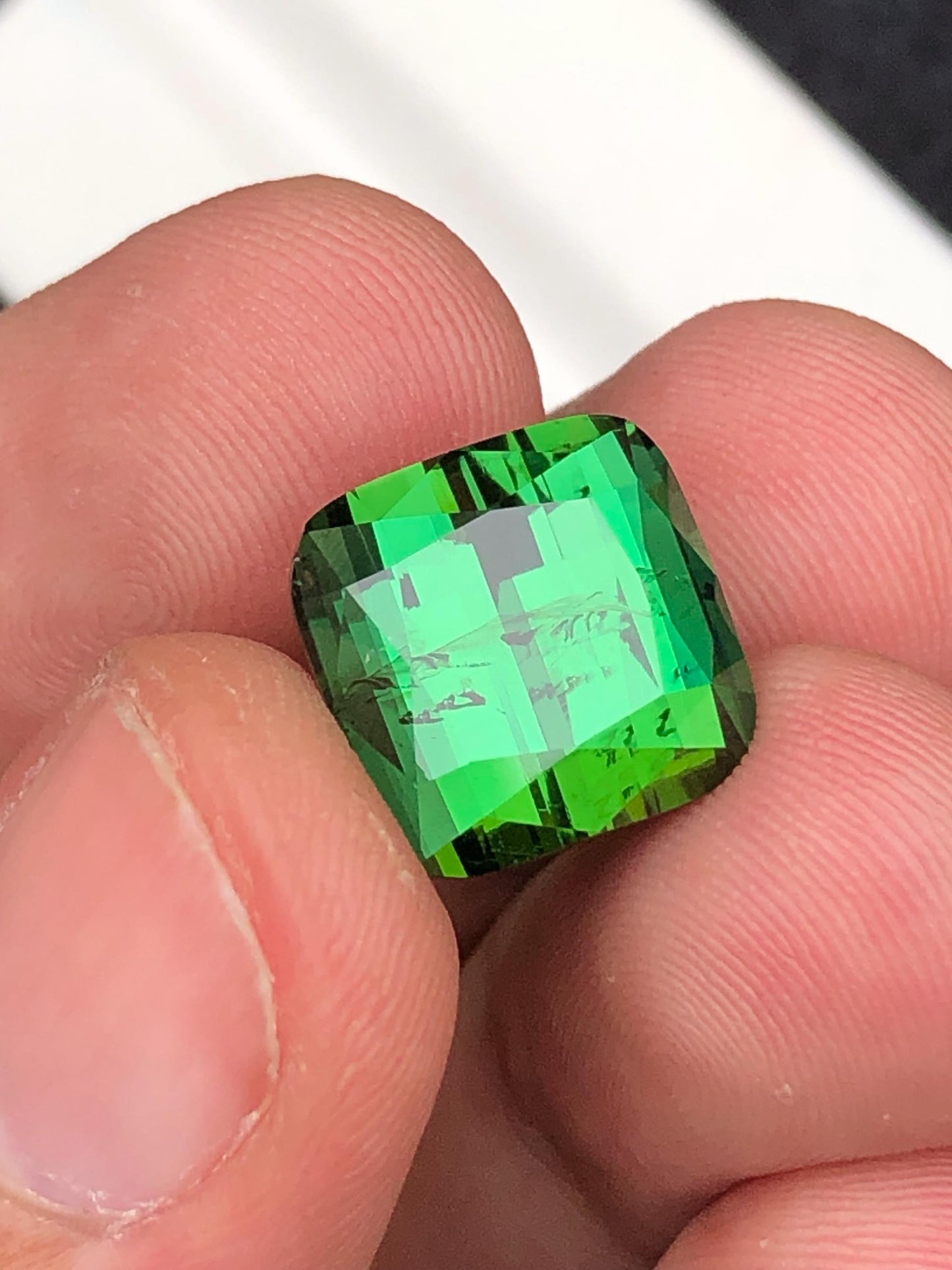 Green Tourmaline Faceted 13.00 ct – Forest Afghan Collector Gem