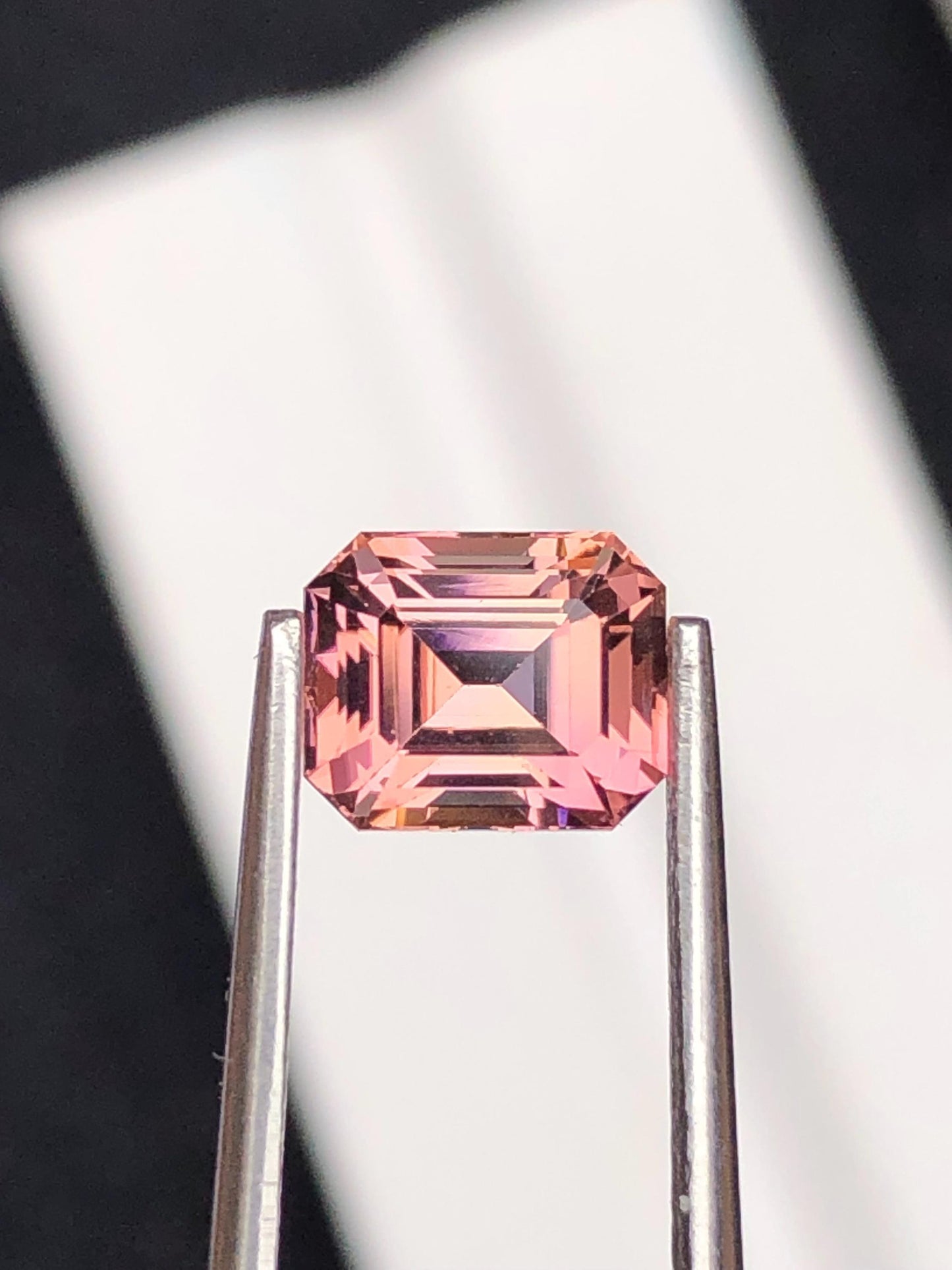 تورمالين وردي مقشور 1.75 قيراط - جوهرة برتقالية فاتحة لحلقة خطوبة