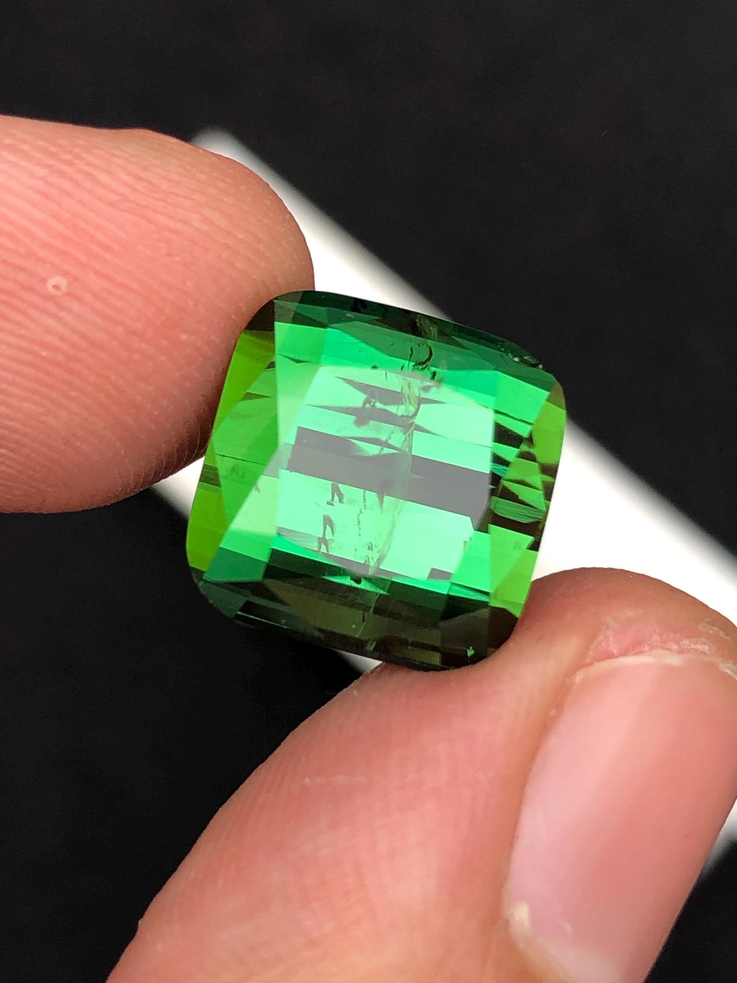 Green Tourmaline Faceted 13.00 ct – Forest Afghan Collector Gem