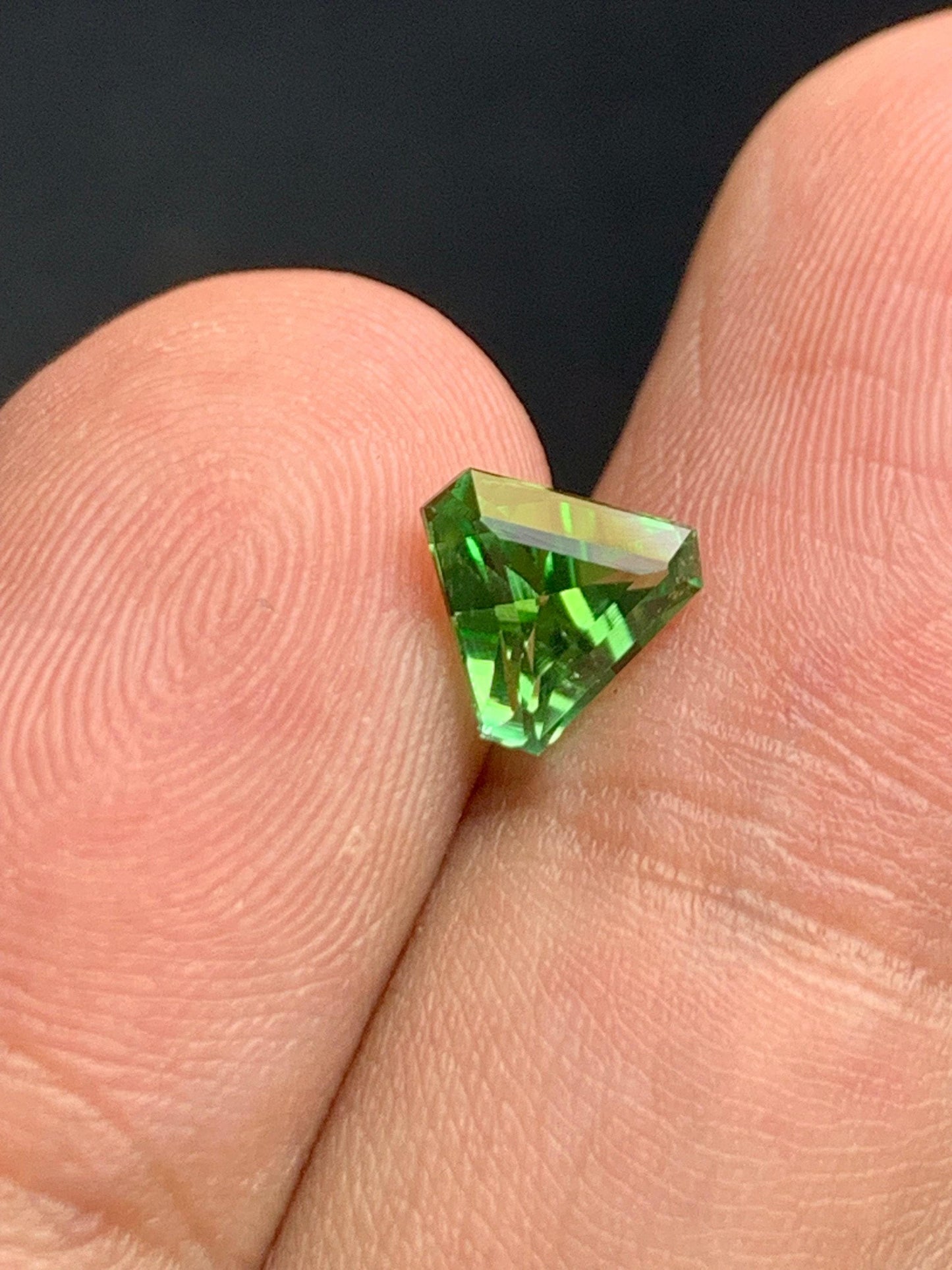 Chrome Green Tourmaline Faceted 0.80 ct – Fancy Cut Afghan Gem