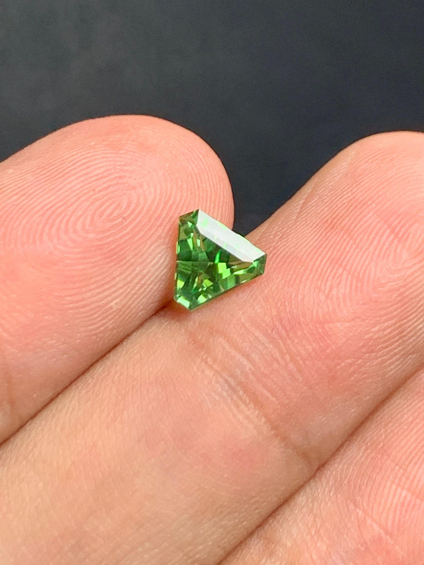 Chrome Green Tourmaline Faceted 0.80 ct – Fancy Cut Afghan Gem