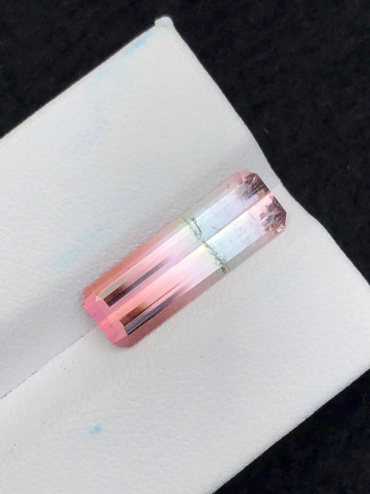 Bi Colour Tourmaline Faceted 4 ct - Rare Dual Tone Gem for Fine Jewelry