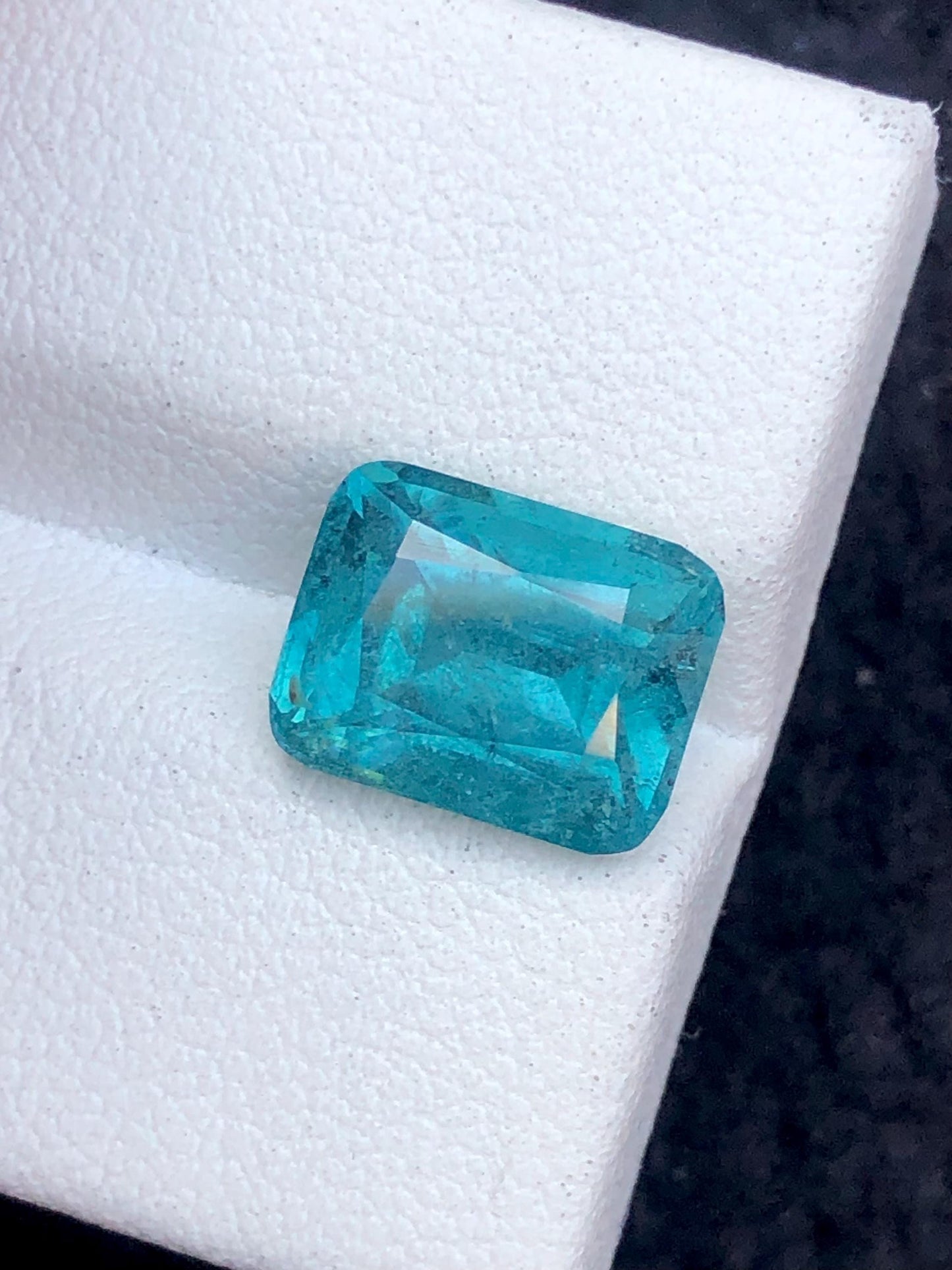 Blue Tourmaline Faceted 3.70 ct - Calibrated Stone for Fine Settings