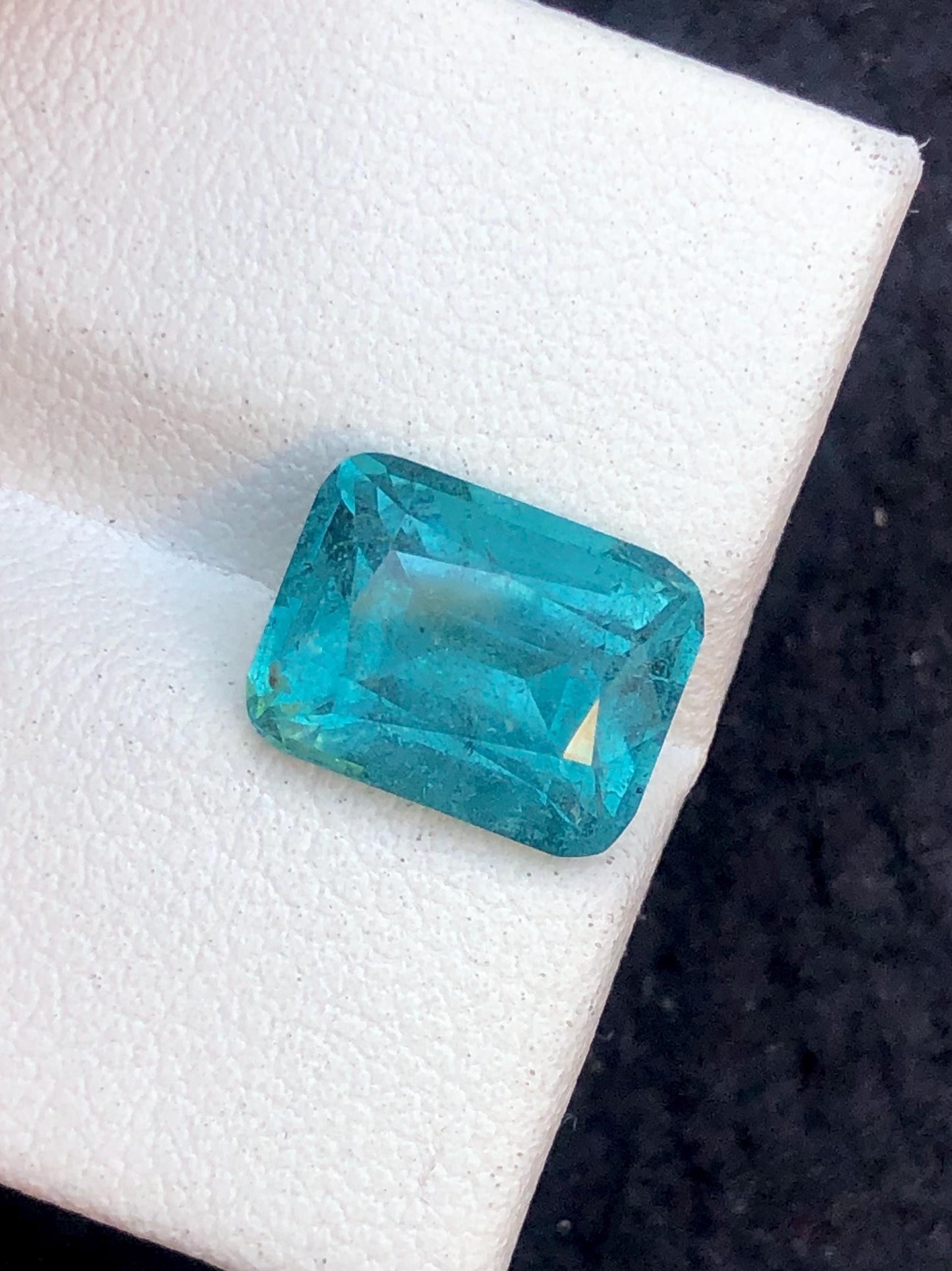 Blue Tourmaline Faceted 3.70 ct - Calibrated Stone for Fine Settings