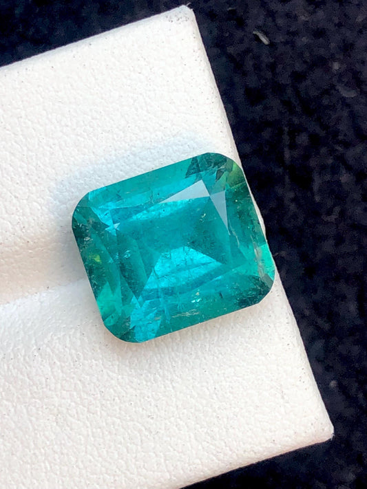 Bluish Green Tourmaline Faceted 8.10 ct - Pendant or Ring Gem
