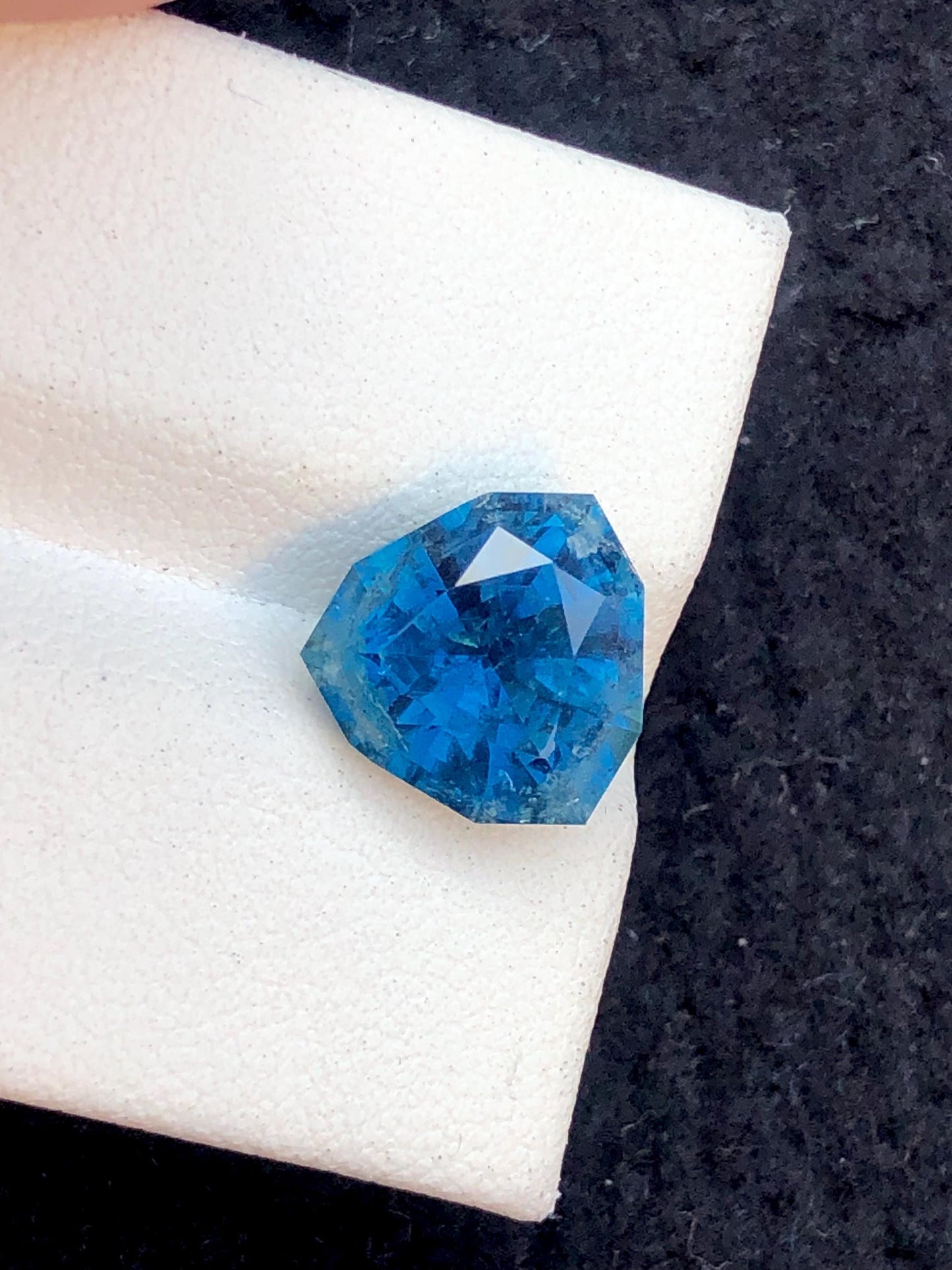 4.50 CT Ink Blue Tourmaline: Trillion Cut Gemstone, Afghanistan Origin