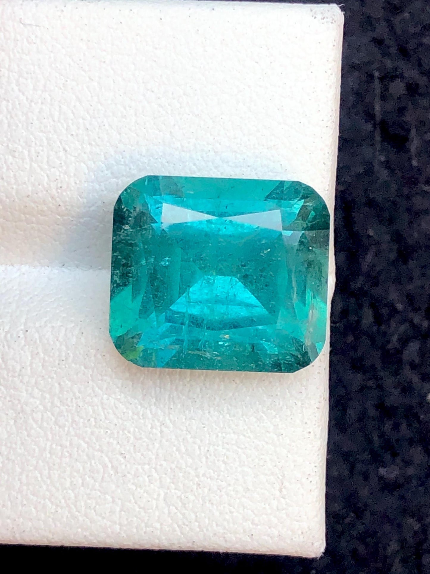 Bluish Green Tourmaline Faceted 8.10 ct - Pendant or Ring Gem