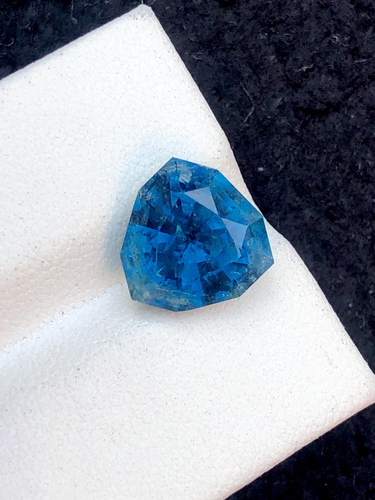 4.50 CT Ink Blue Tourmaline: Trillion Cut Gemstone, Afghanistan Origin
