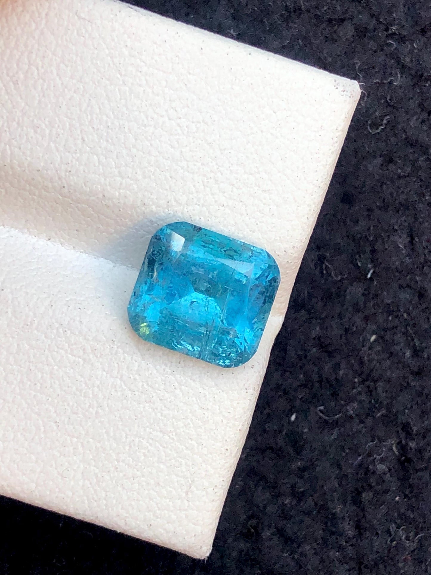 Blue Tourmaline Faceted 3.15 ct - Loose Stone for Fine Jewelry