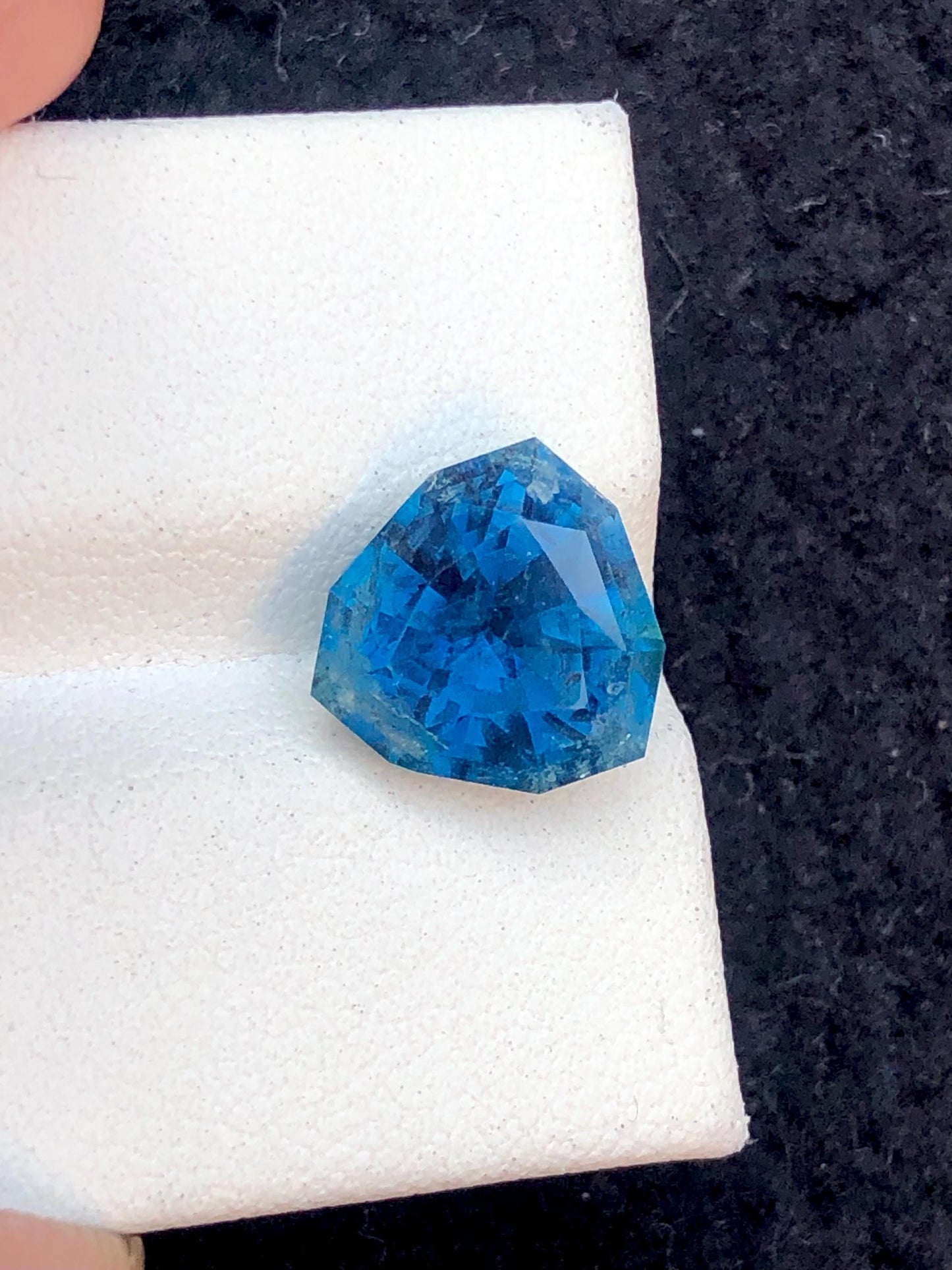 4.50 CT Ink Blue Tourmaline: Trillion Cut Gemstone, Afghanistan Origin