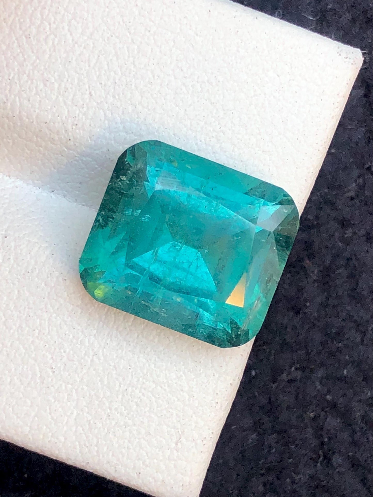 Bluish Green Tourmaline Faceted 8.10 ct - Pendant or Ring Gem