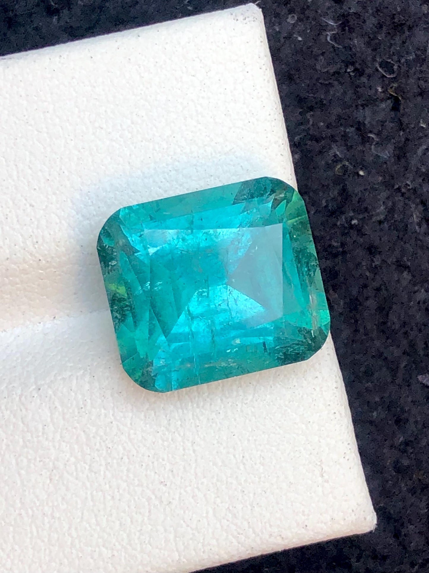 Bluish Green Tourmaline Faceted 8.10 ct - Pendant or Ring Gem