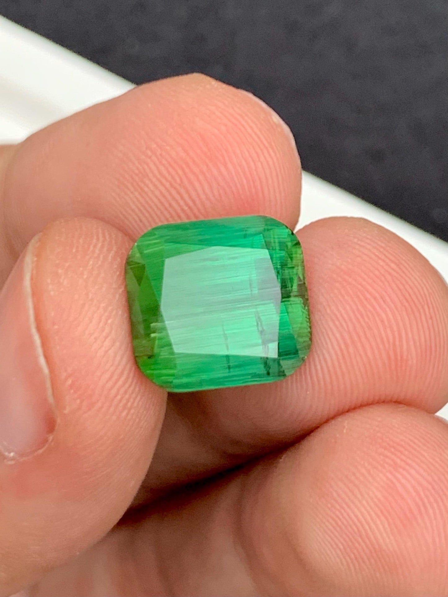 Dark Green Tourmaline Faceted 8.60 ct - Luxury Gem from Afghanistan