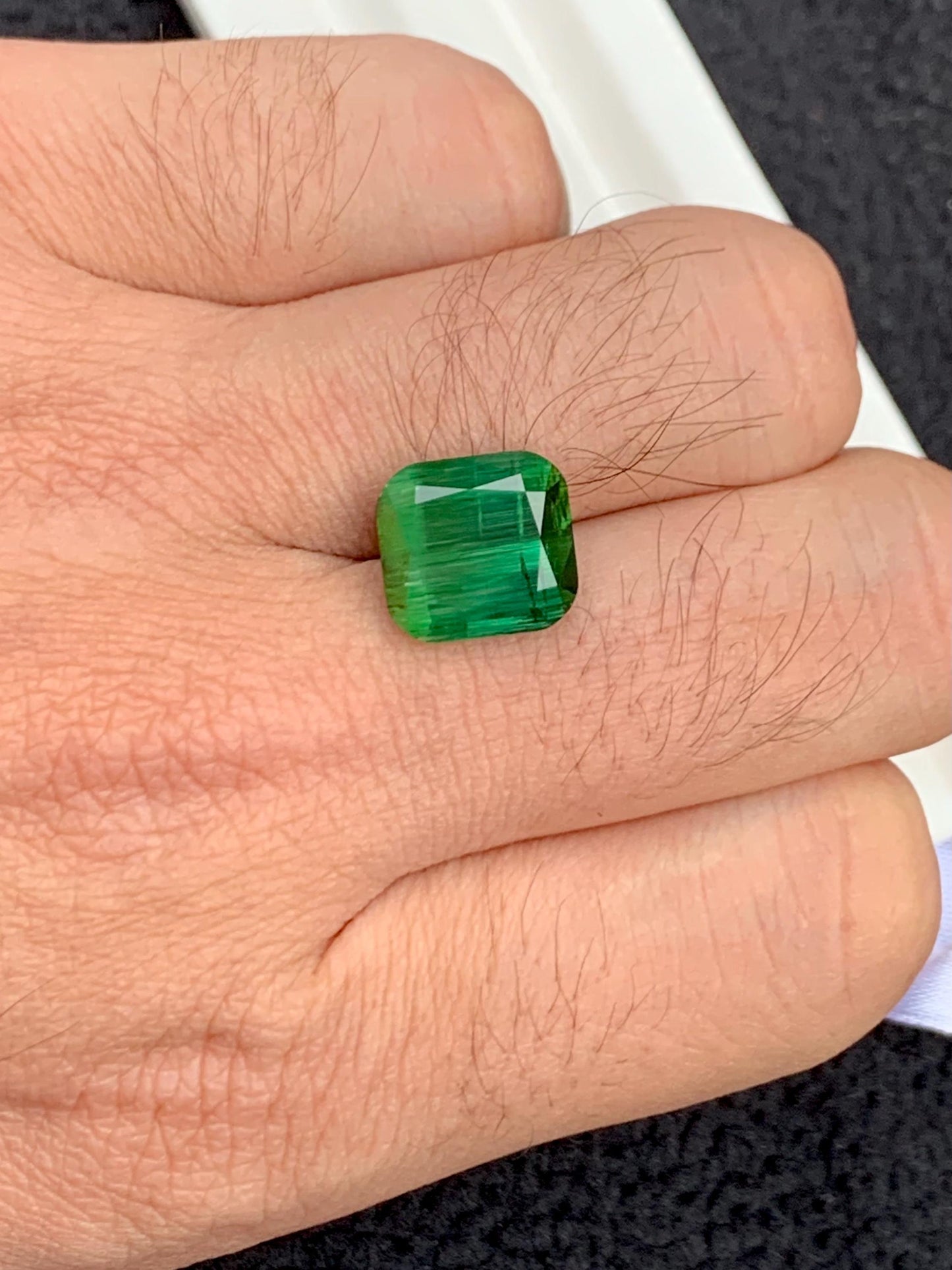 Dark Green Tourmaline Faceted 8.60 ct - Luxury Gem from Afghanistan