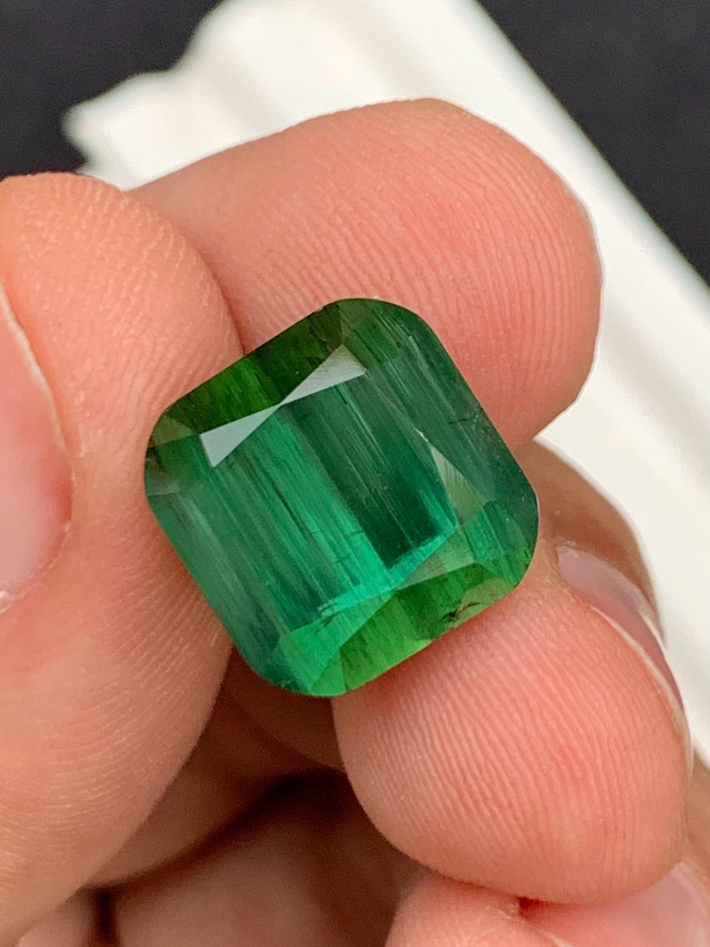 Green Tourmaline Faceted 12.20 ct - Large Gem for Bold Jewelry