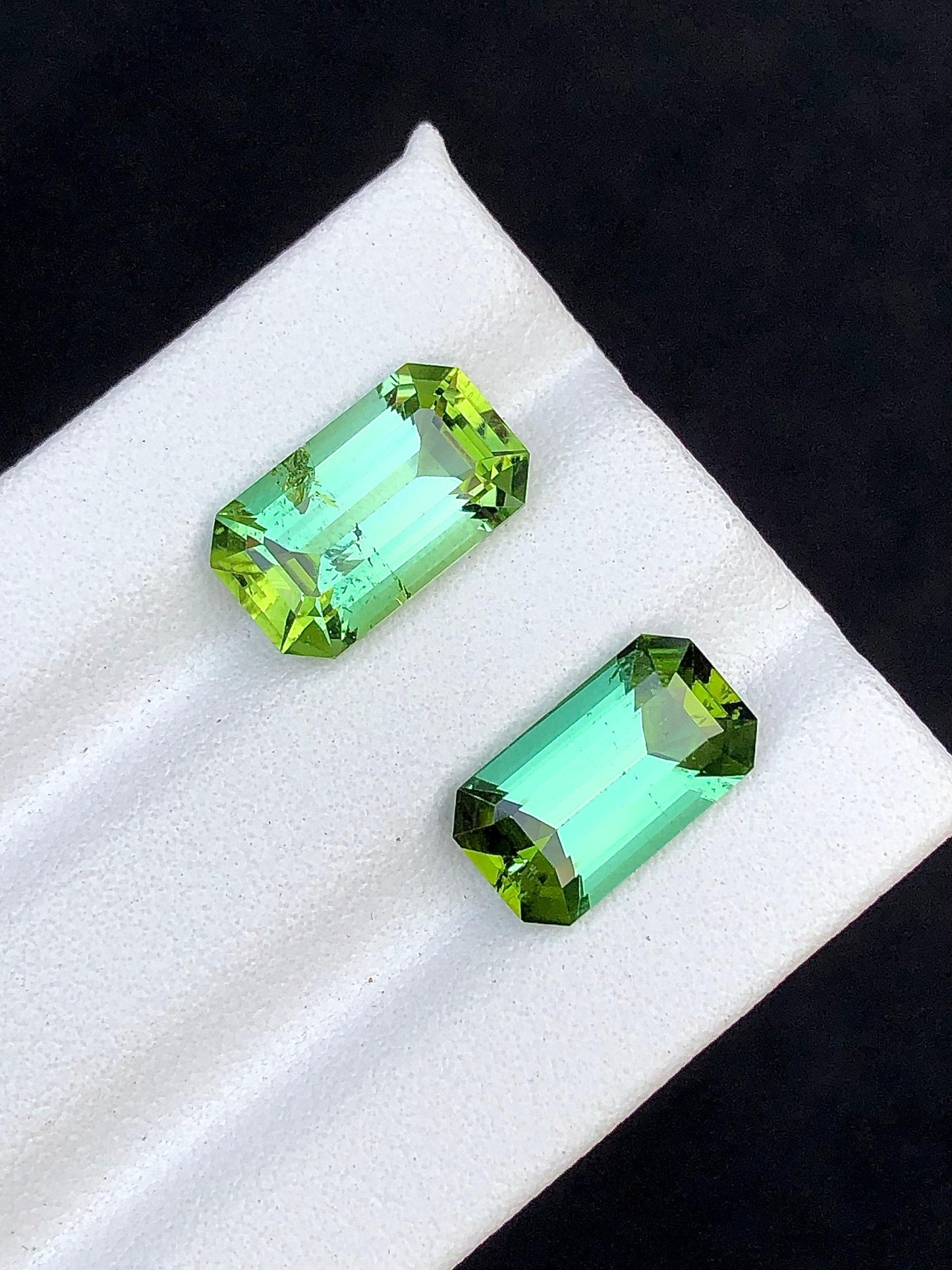Green Tourmaline Faceted 5.65 ct - Natural Stones for Jewelry Design