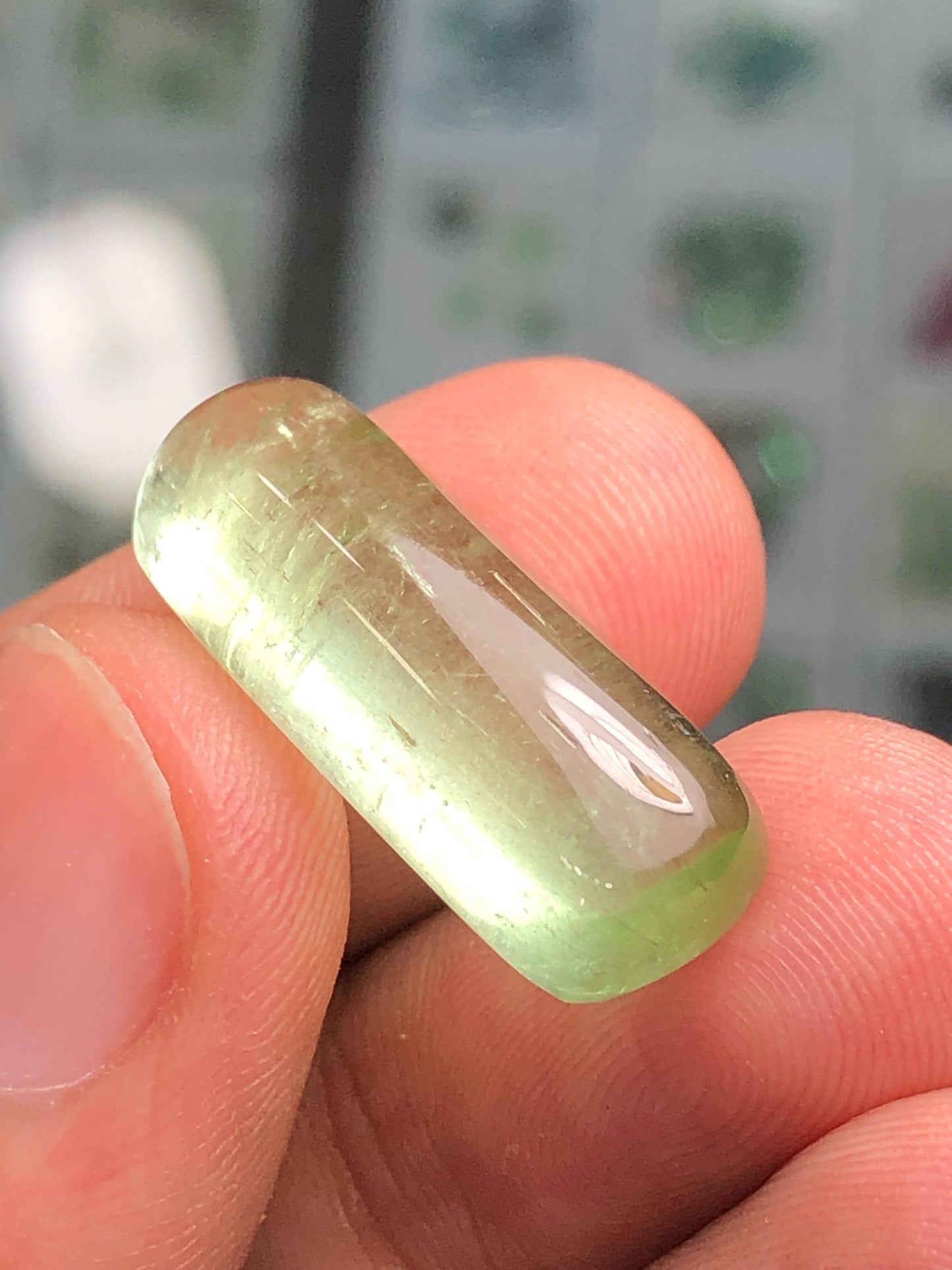 Apple Green Tourmaline Cabochon 17.40 ct - Smooth Polished Stone
