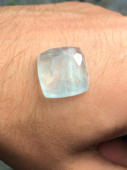 Aquamarine Rose Cut Cabochon 28 ct - Polished Gem for Custom Jewelry