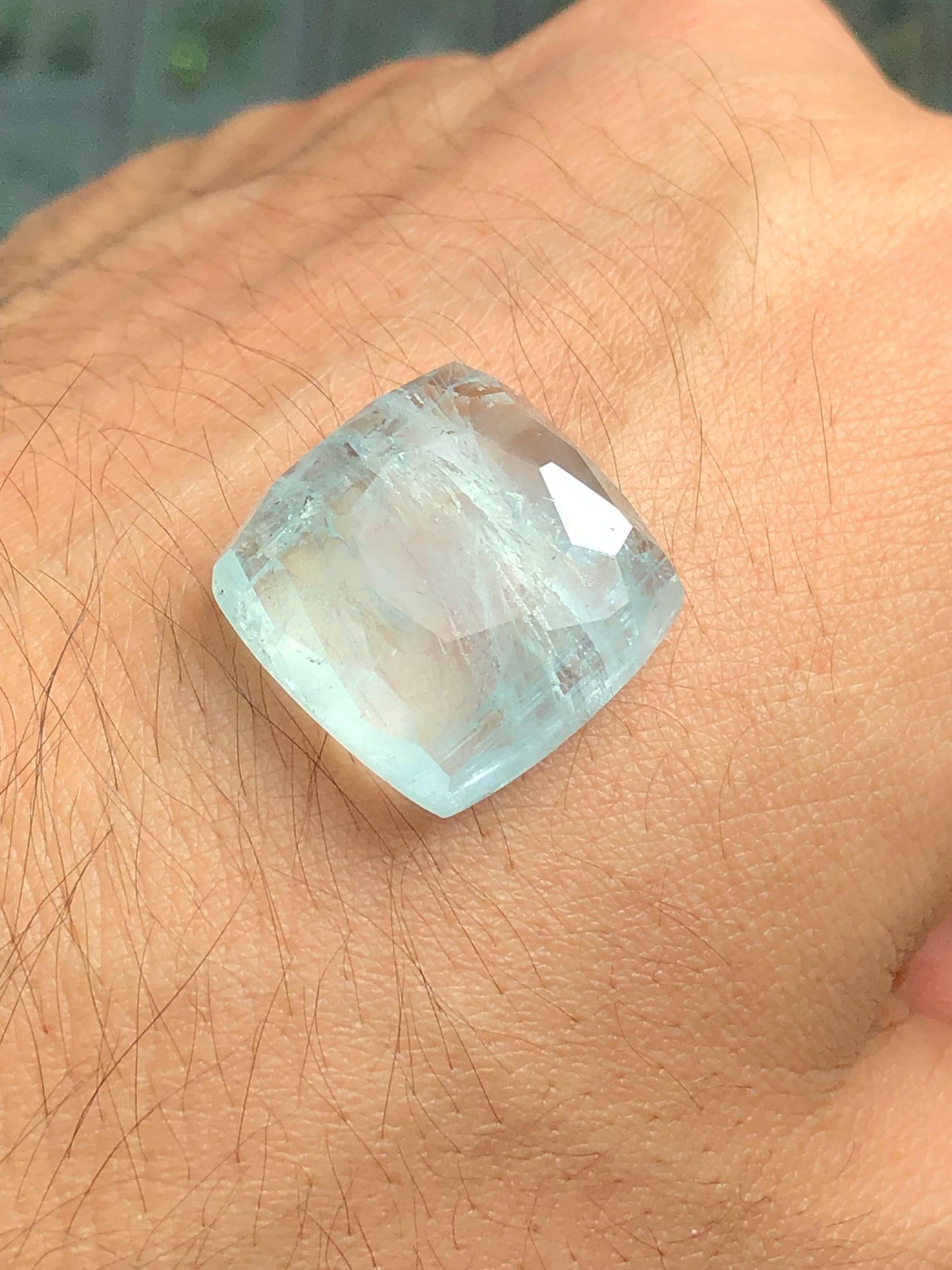 حجر الكابوشون الأخضر الفيروزي مصقول على شكل وردة، 28 قيراط - حجر كريم مصقول لصناعة المجوهرات حسب الطلب