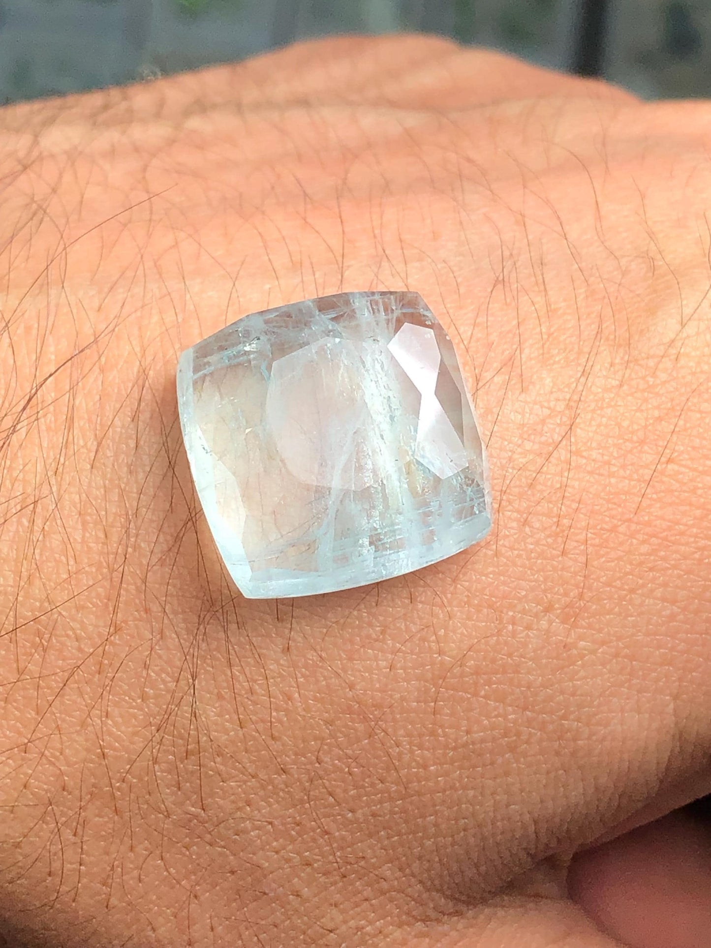 حجر الكابوشون الأخضر الفيروزي مصقول على شكل وردة، 28 قيراط - حجر كريم مصقول لصناعة المجوهرات حسب الطلب