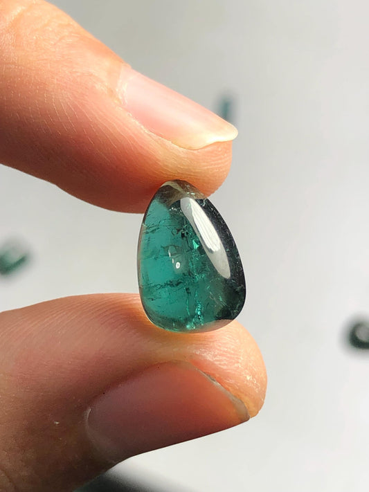 Bluish Green Tourmaline Cabochon 6.15 ct - Flat Back Gem for Artistic Settings