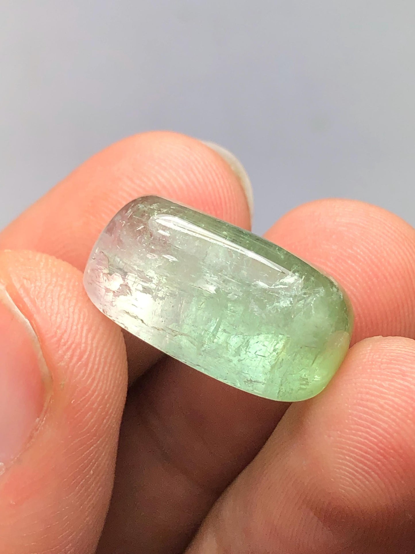 Green Tourmaline Cabochon 18.75 ct - Elegant Gem for Handmade Rings