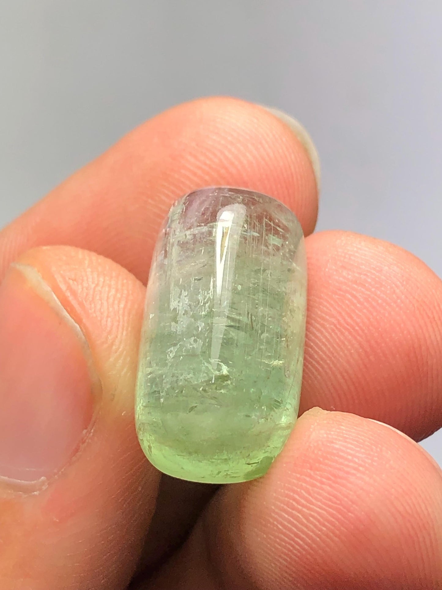 Green Tourmaline Cabochon 18.75 ct - Elegant Gem for Handmade Rings
