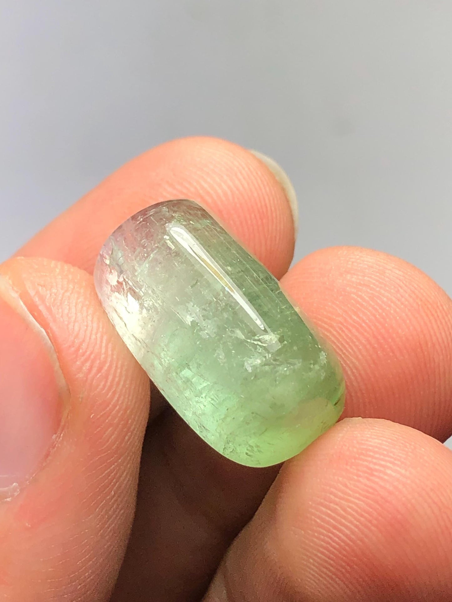 Green Tourmaline Cabochon 18.75 ct - Elegant Gem for Handmade Rings