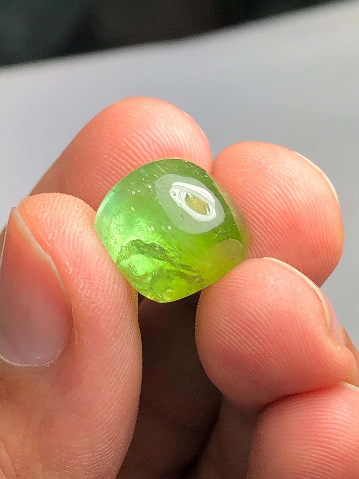 Green Tourmaline Cabochon 14.50 ct - Natural Beauty for Elegant Jewelry