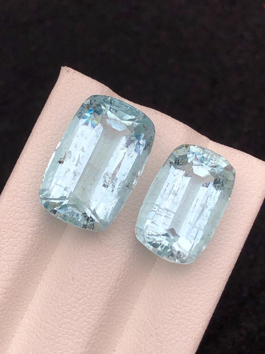 23 CTs Natural Blue Aquamarine: Faceted Cushion Cut Gemstones