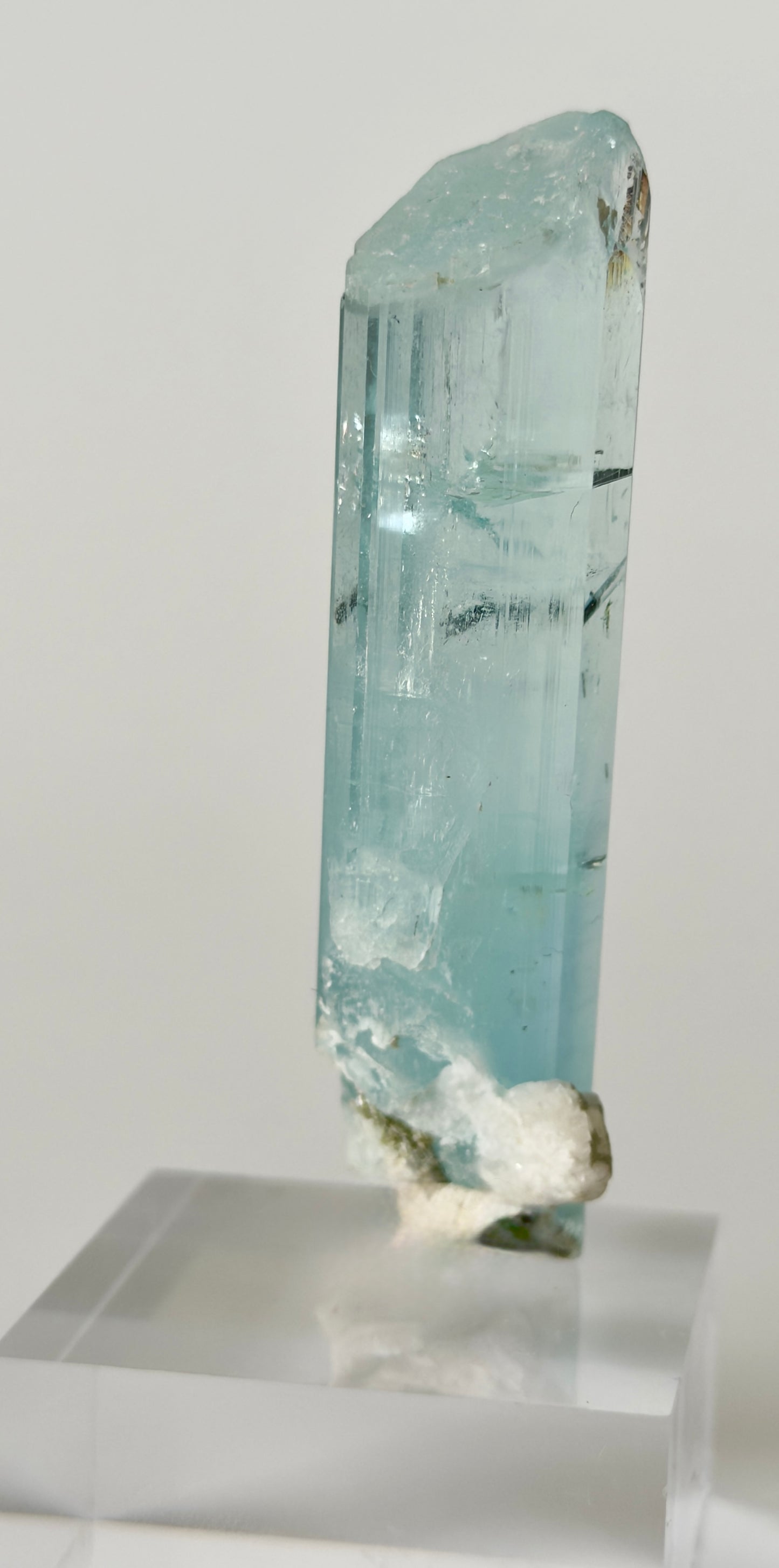 Blue Aquamarine Crystal Specimen 38.11g – Shigar Pakistan Natural Beryl