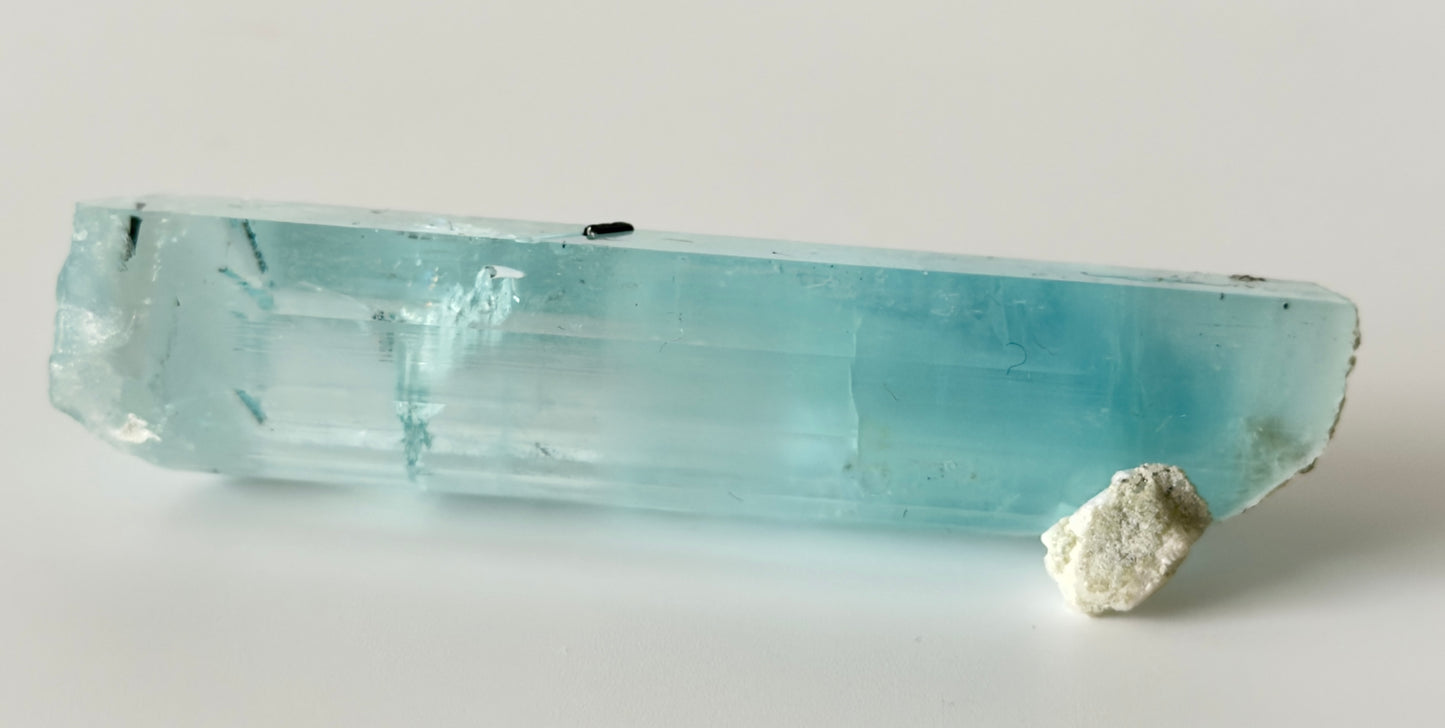 Blue Aquamarine Crystal Specimen 38.11g – Shigar Pakistan Natural Beryl