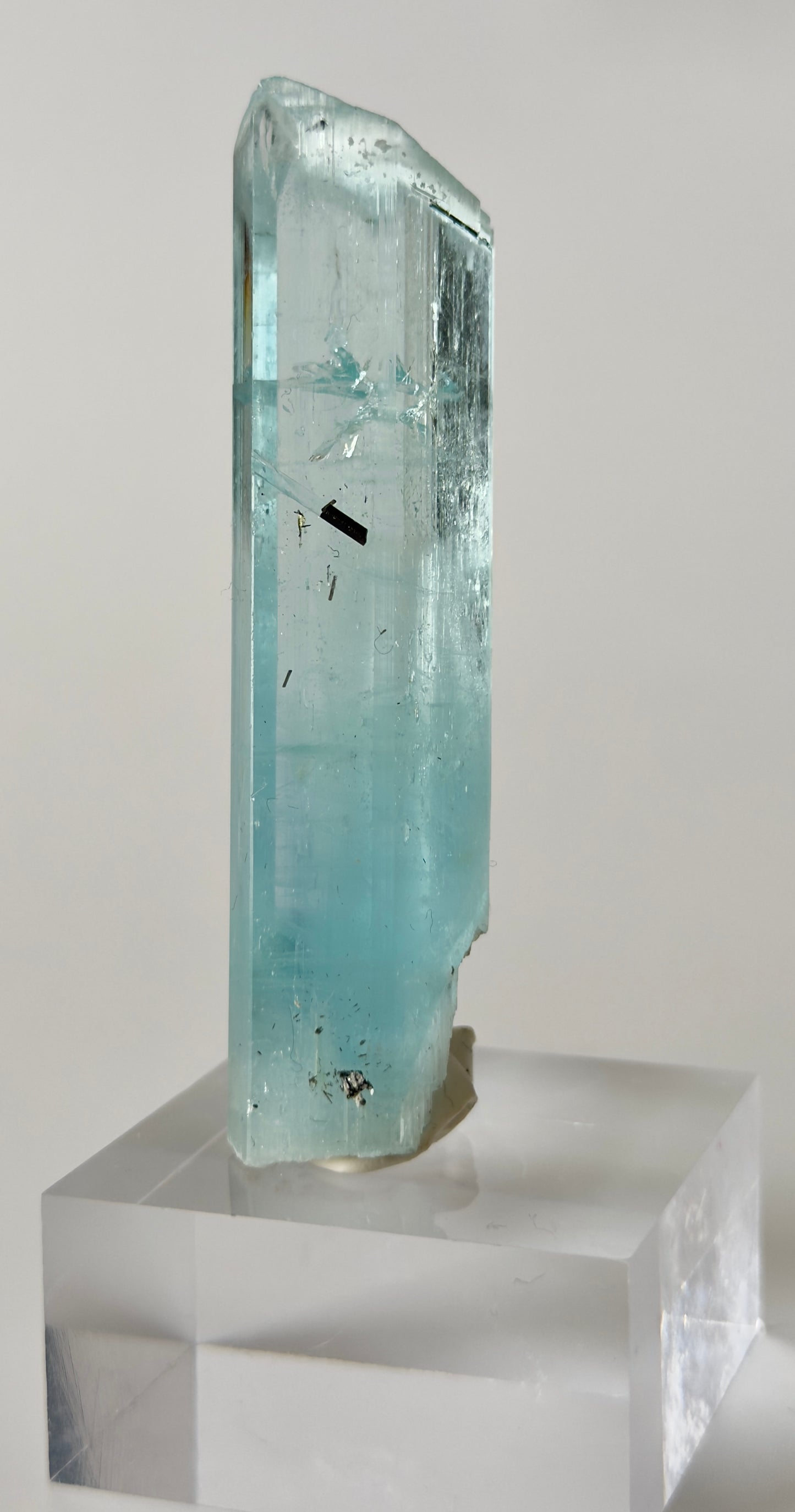Blue Aquamarine Crystal Specimen 38.11g – Shigar Pakistan Natural Beryl
