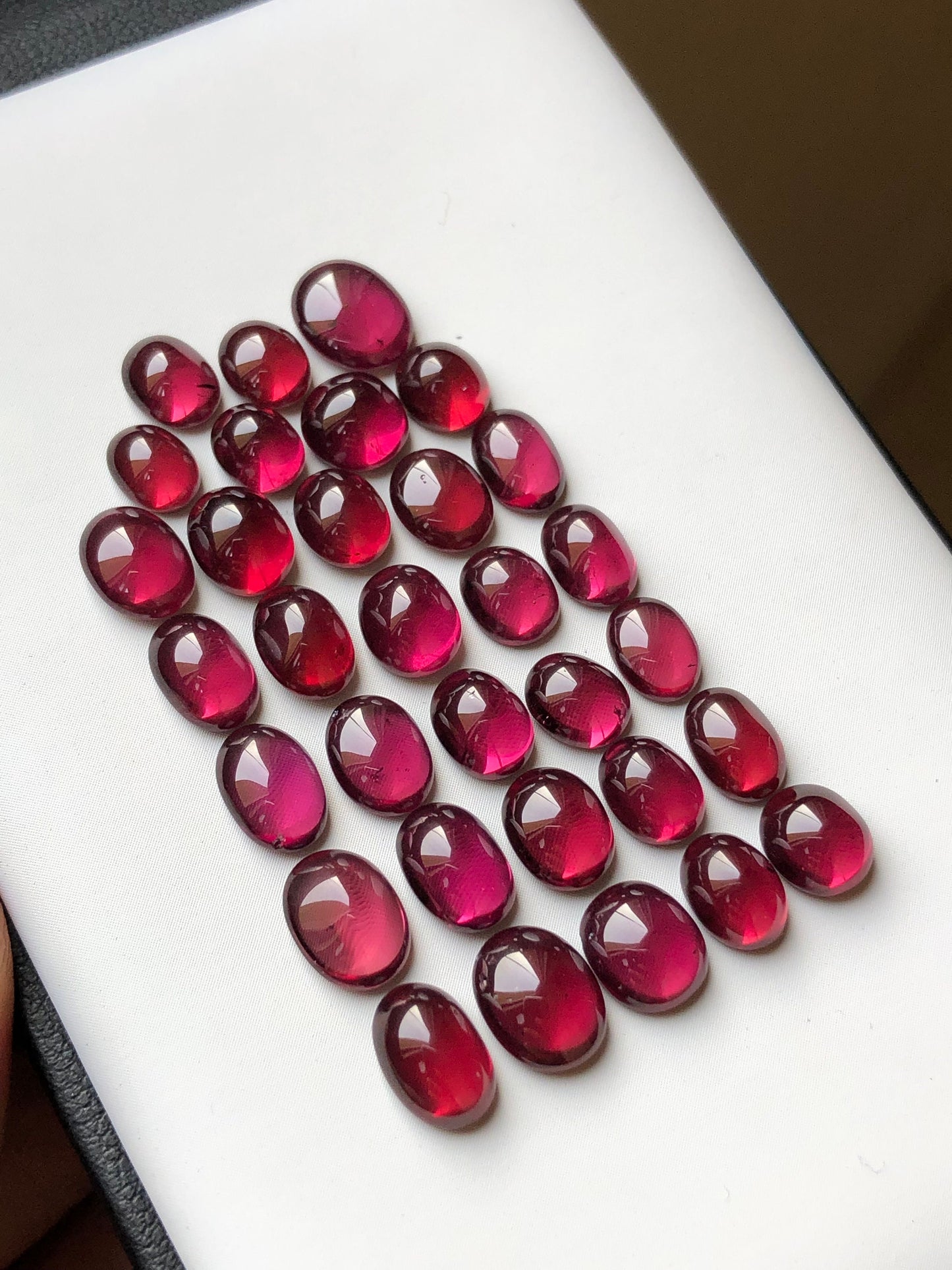 43 carats beautiful rhodolite garnet cabochons