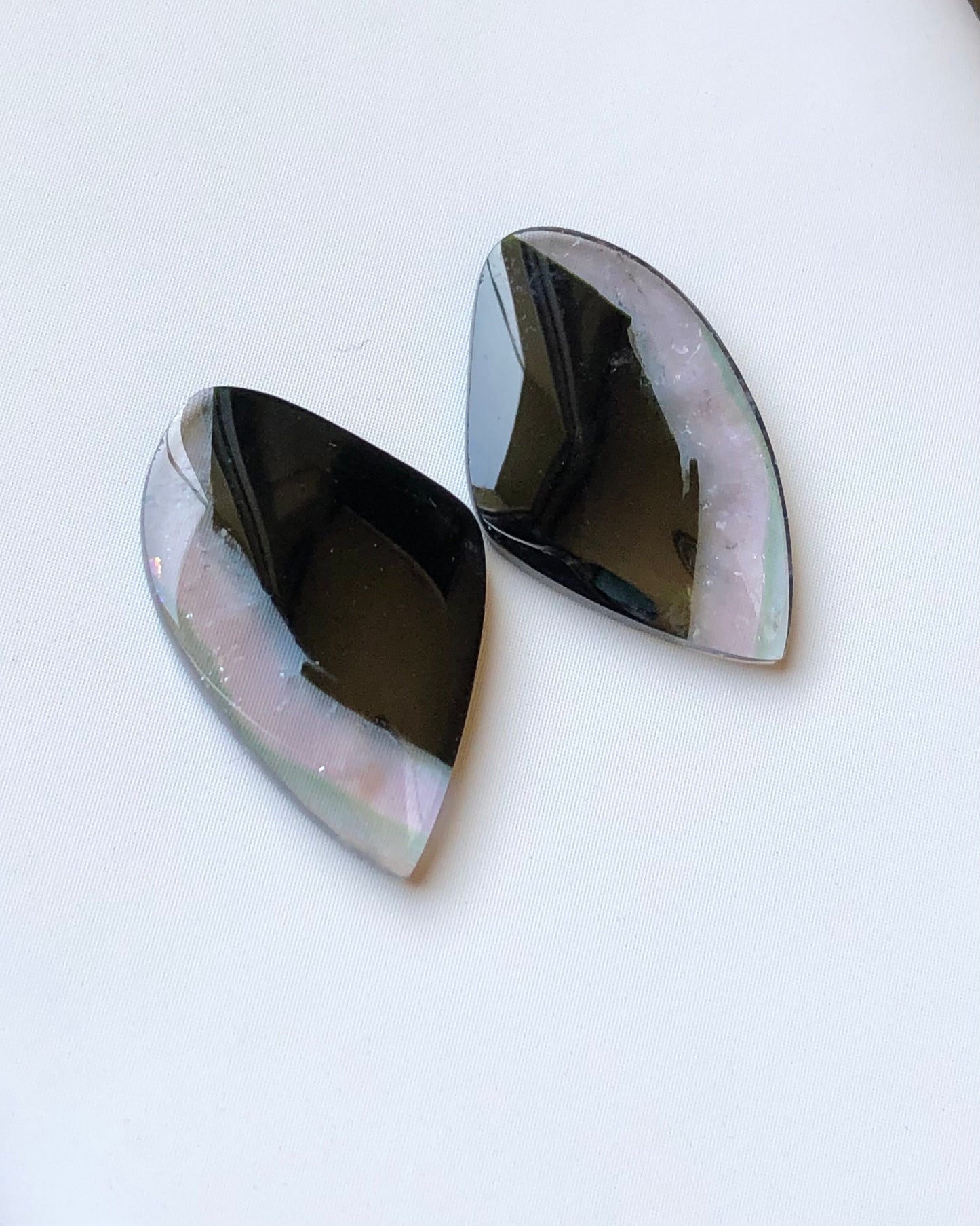 Bi colour tourmaline pair cabochon available f flat back origin Afghanistan