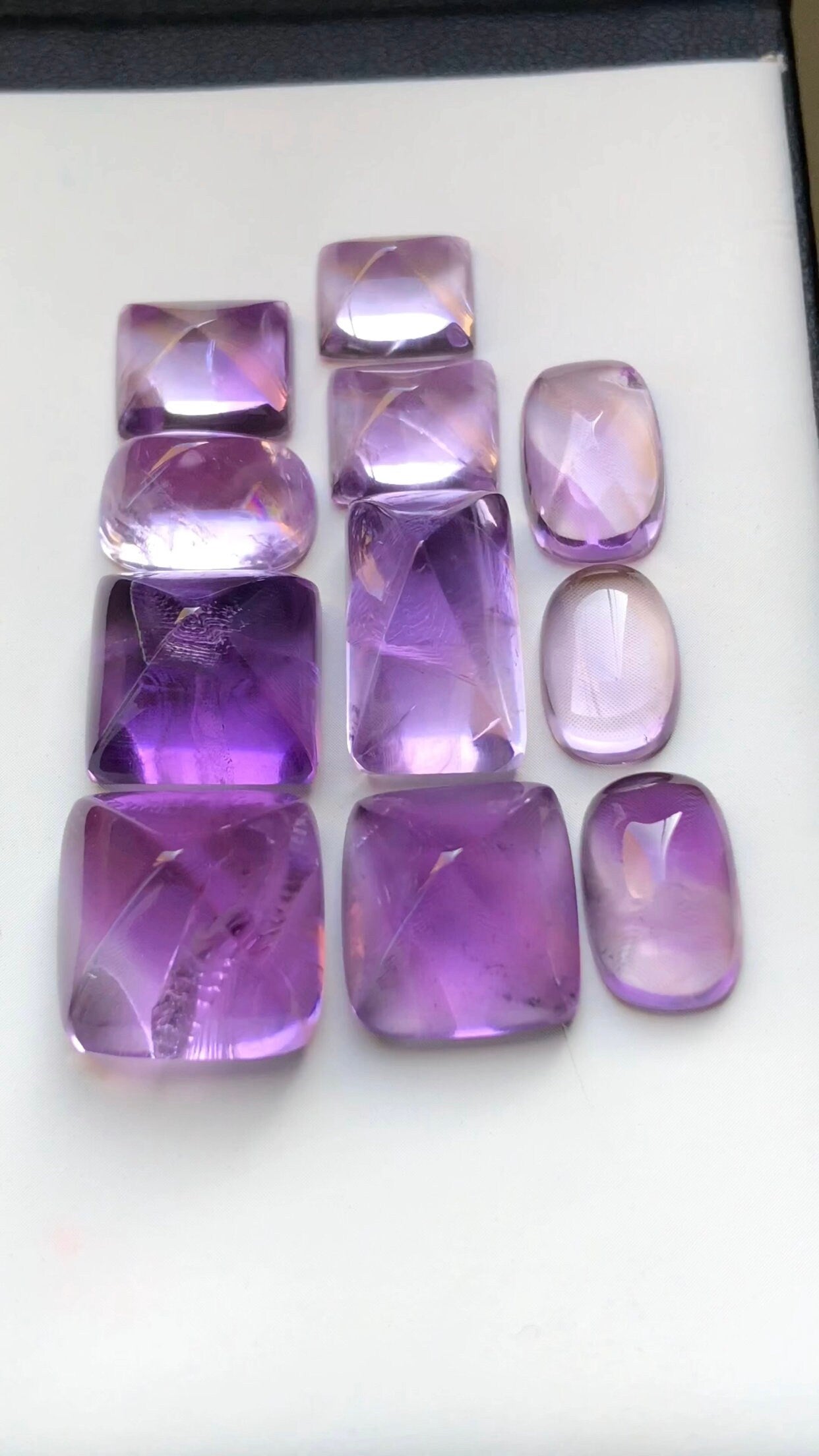 Sugar loaf shape amethyst cabochons flat back