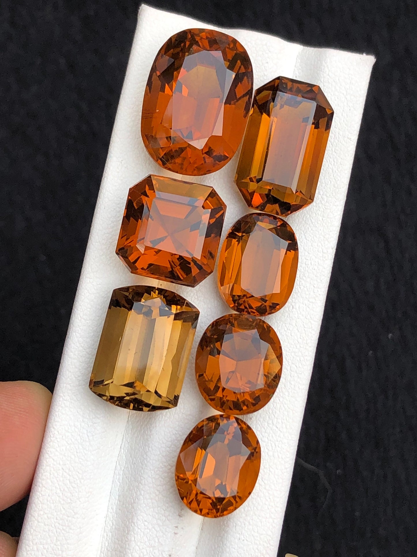 84.50 carats beautiful natural faceted citrine available for sale